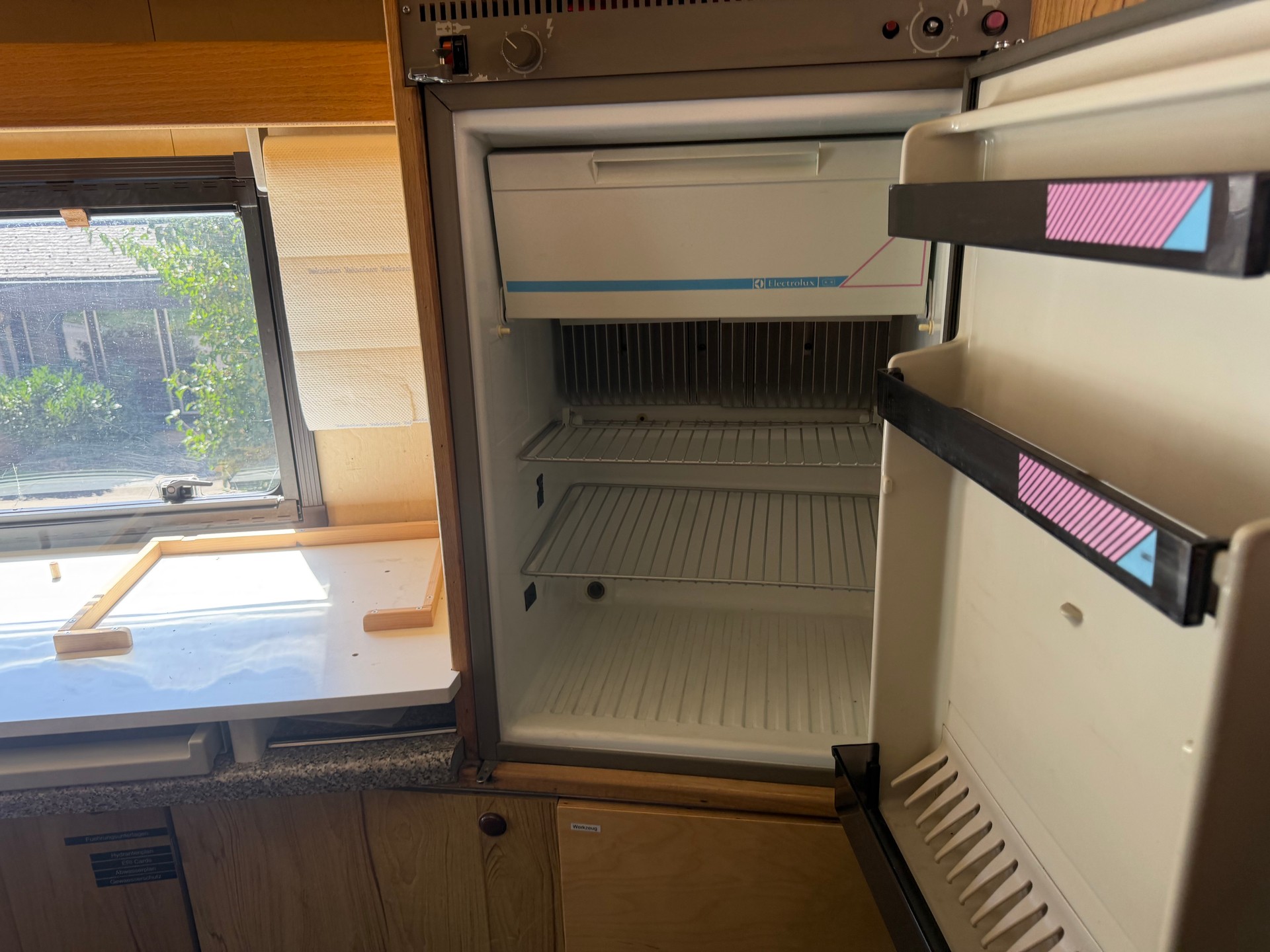 STEYR 11S14 Wohnmobil-image-13