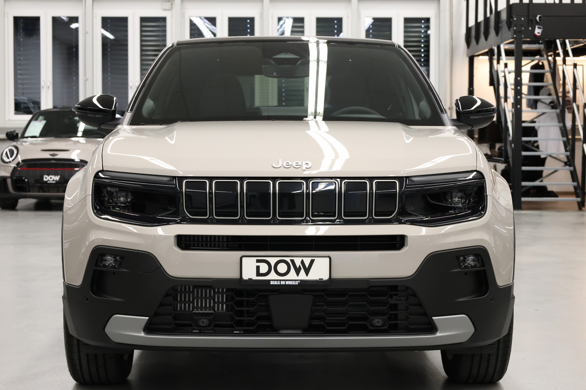 JEEP Avenger 1.2 MHEV Summit-image-4