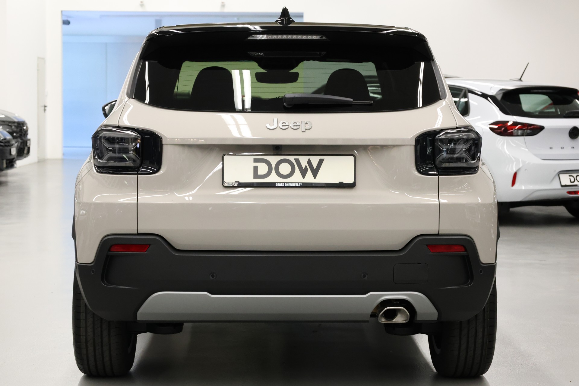 JEEP Avenger 1.2 MHEV Summit-image-10