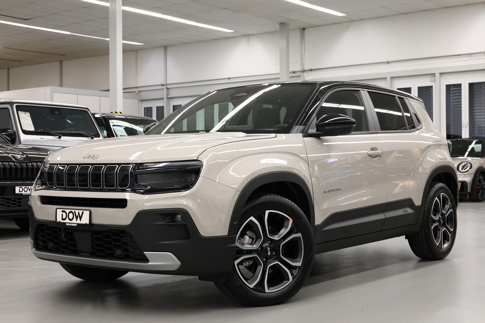 JEEP Avenger 1.2 MHEV Summit-image-0