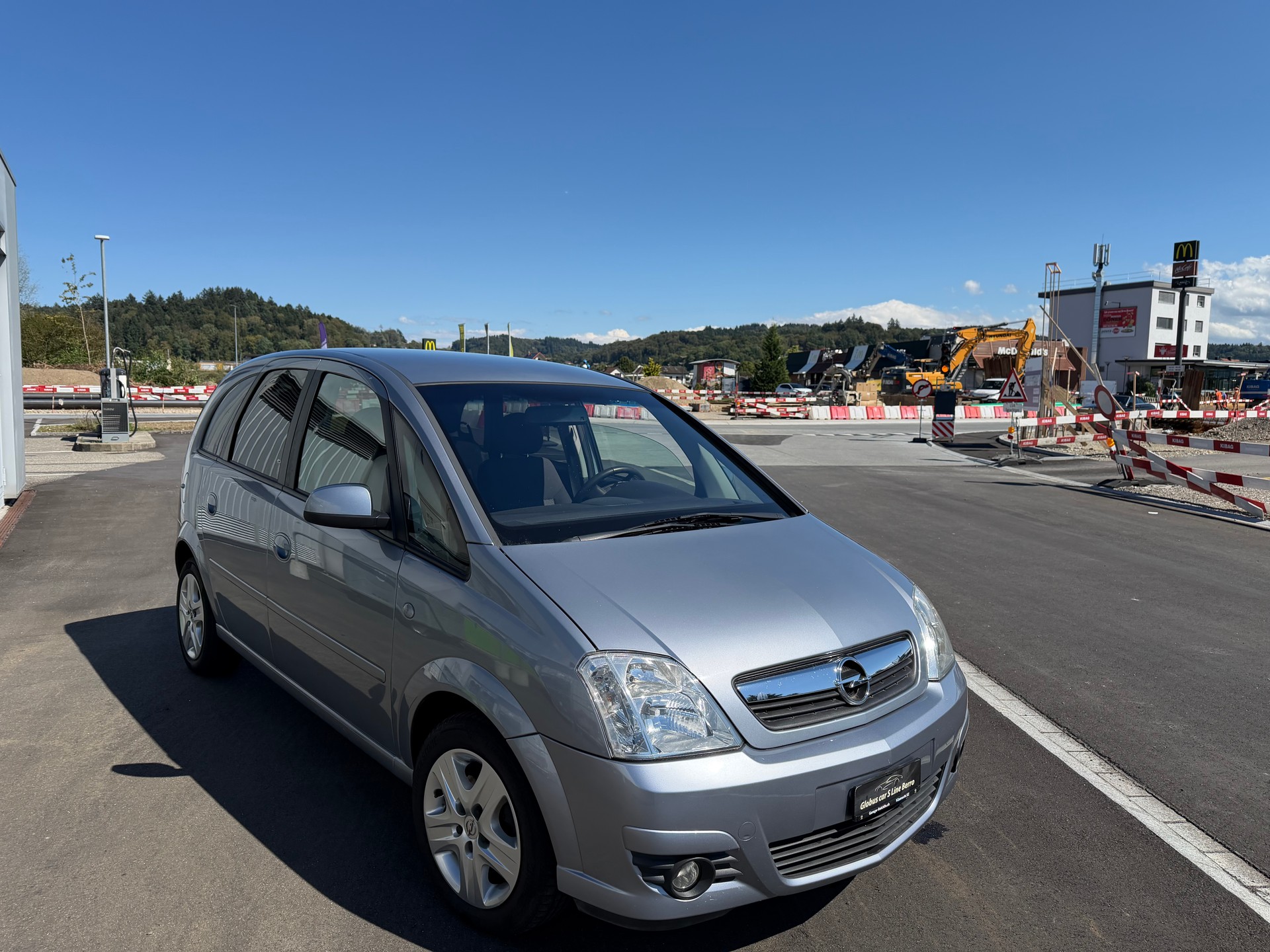 OPEL Meriva 1.6i-16 TP (Essentia)-image-1