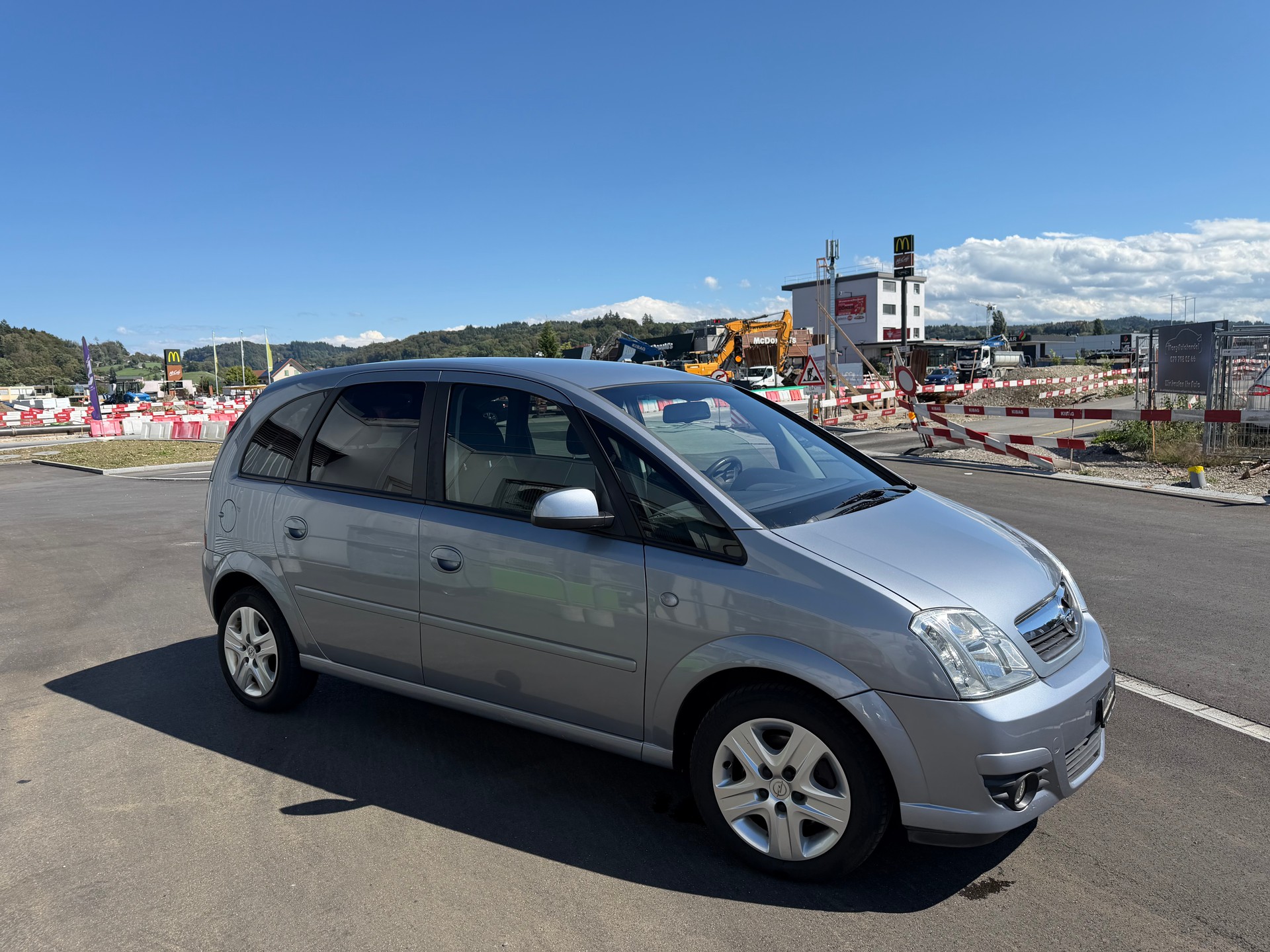 OPEL Meriva 1.6i-16 TP (Essentia)-image-2