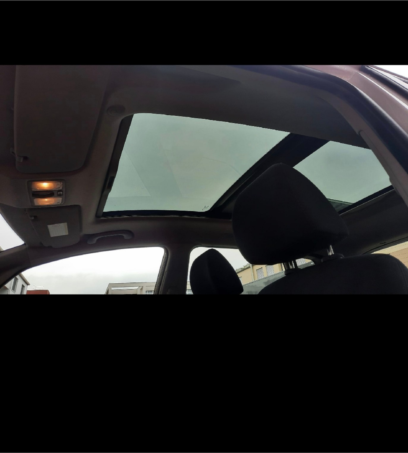 HYUNDAI iX20-image-4