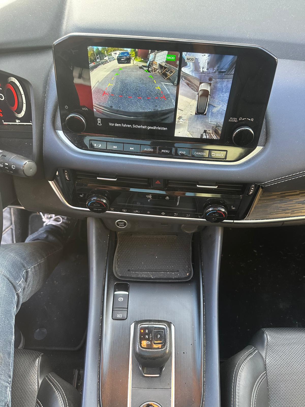 NISSAN Qashqai 1.3 DIG-T MHEV Tekna+ Xtronic 4x4-image-11