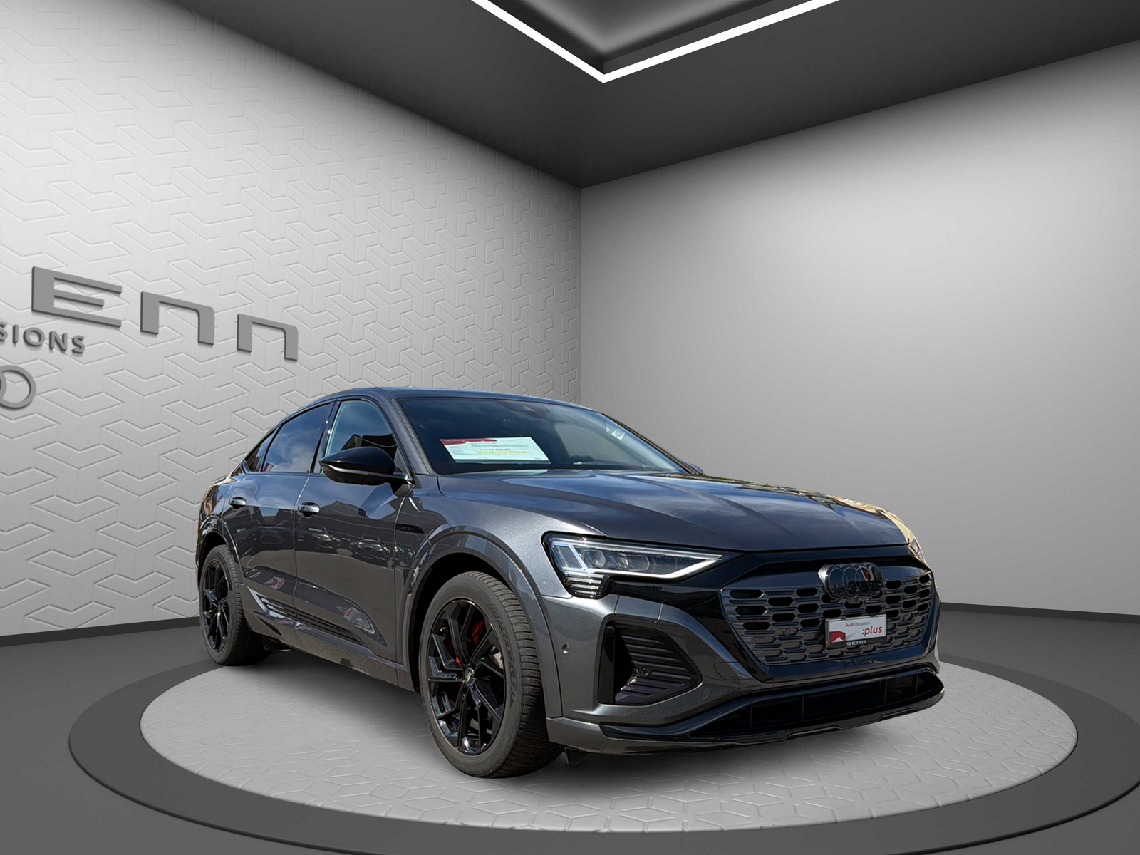 AUDI Q8 Sportback 55 e-tron Black Edition quattro-image-7