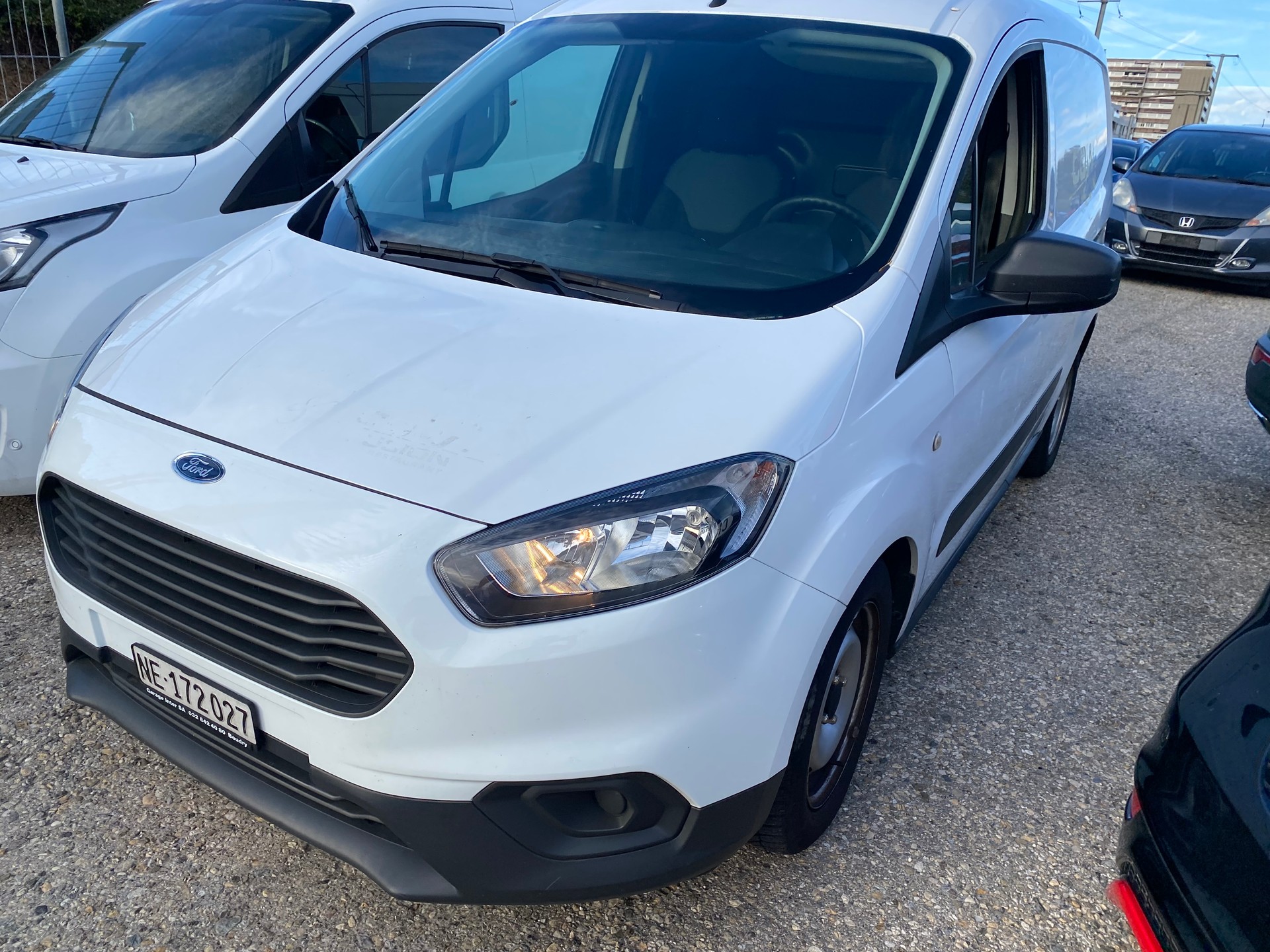 FORD Transit Courier Van 1.0 EcoBoost Trend-image-0