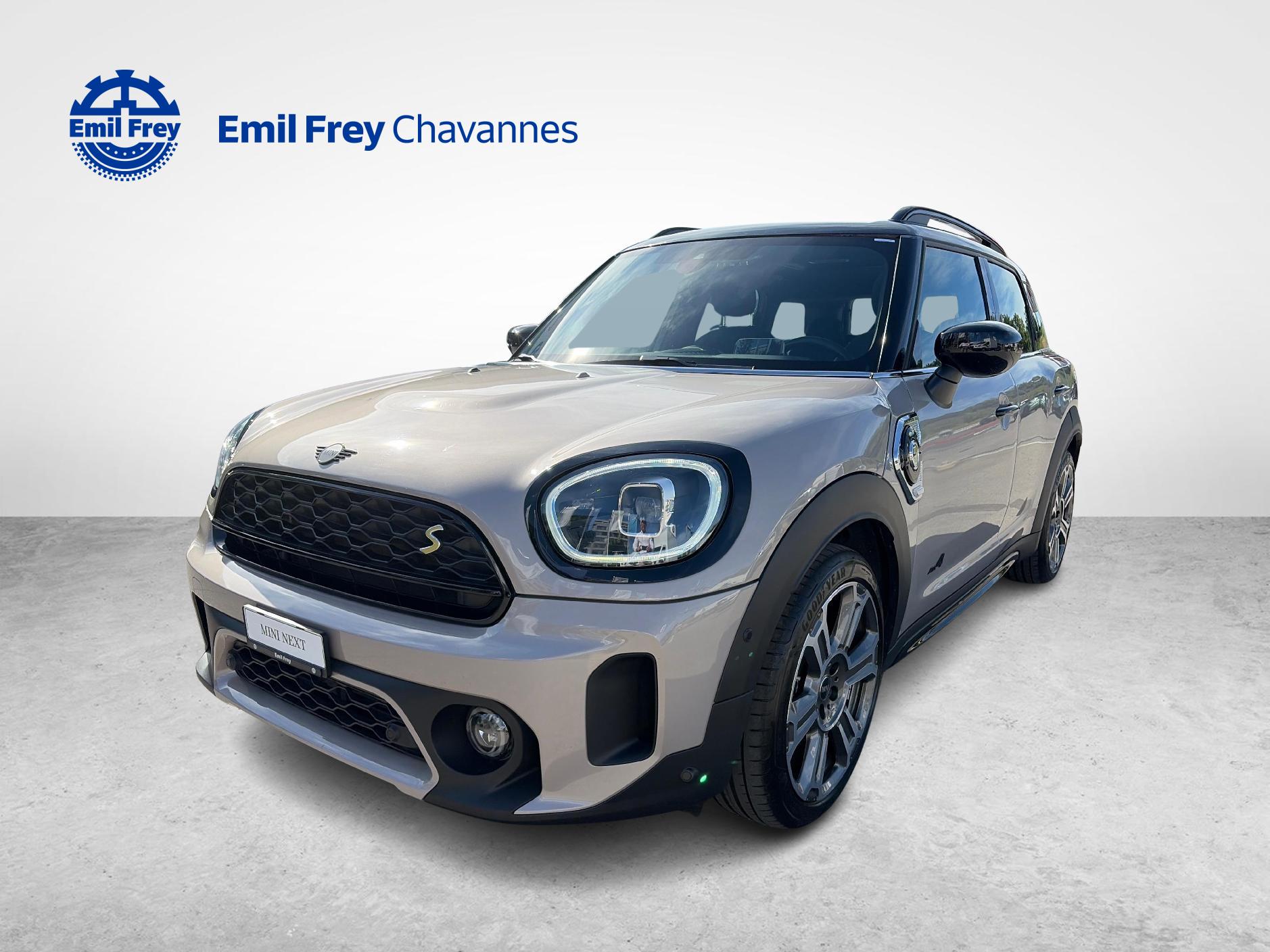 MINI Countryman F60 1.5i Cooper S E ALL4-image-2