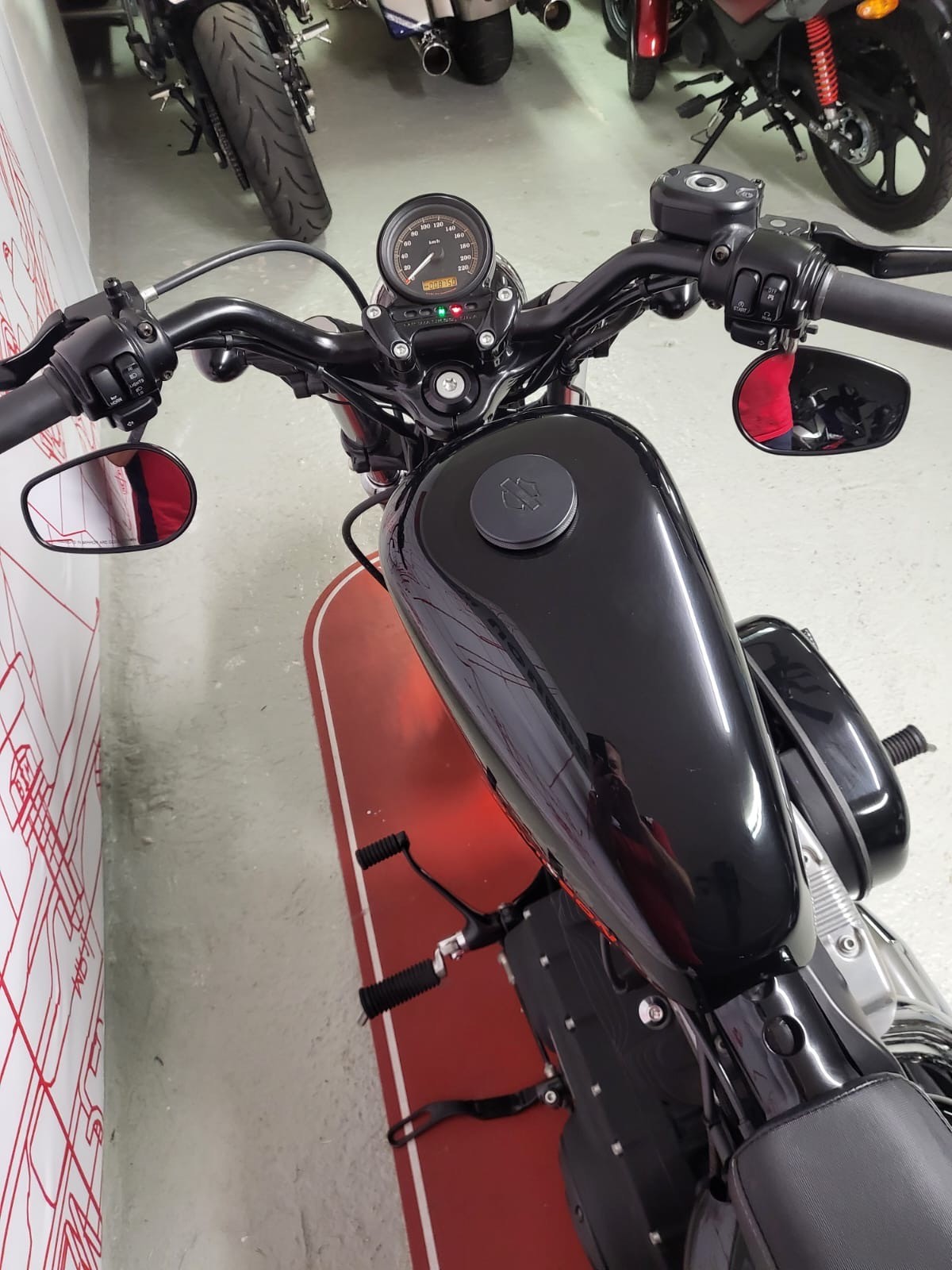 HARLEY-DAVIDSON XL 1200 X Forty Eight-showroom-element-3