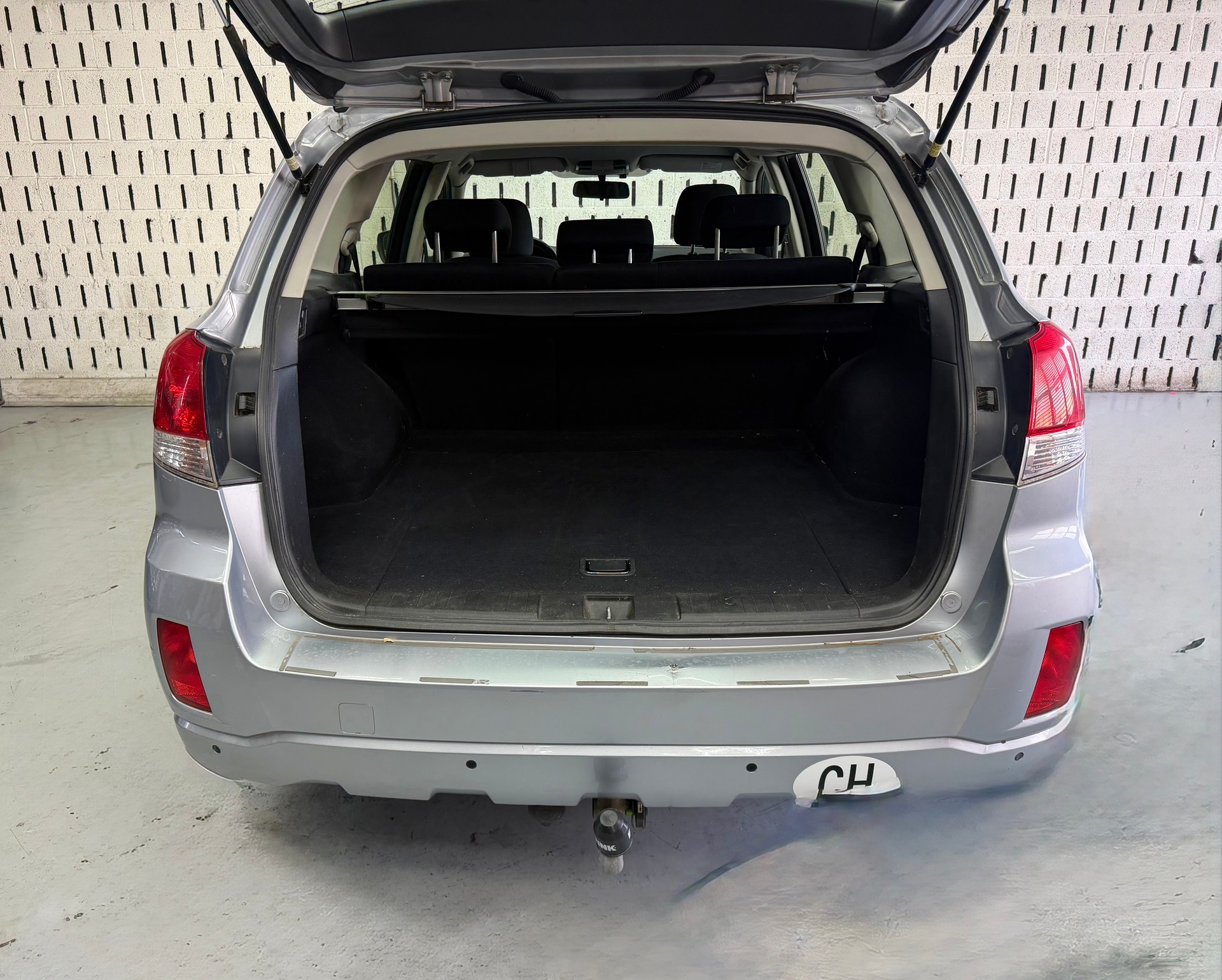 SUBARU Outback 2.0D Limited AWD Lineartronic-image-9