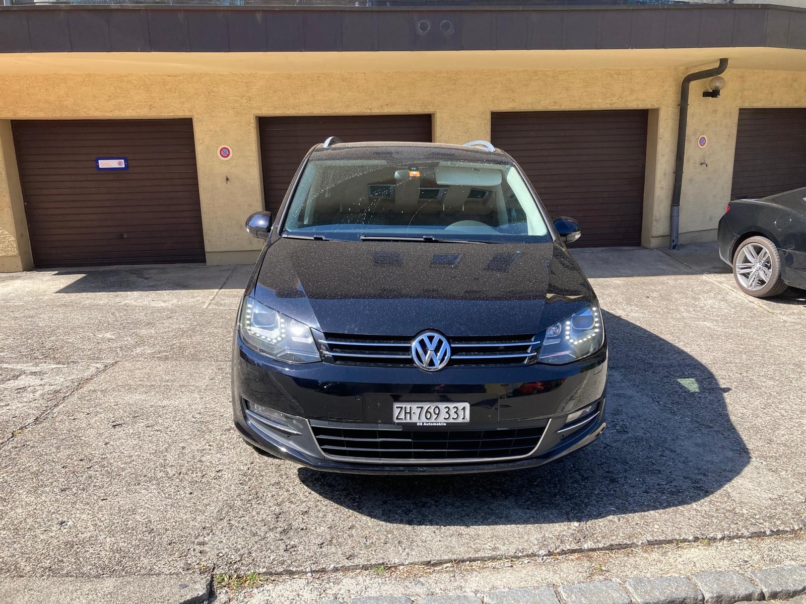 VW Sharan 2.0 TDI BlueMotion Technology Highline DSG-image-1