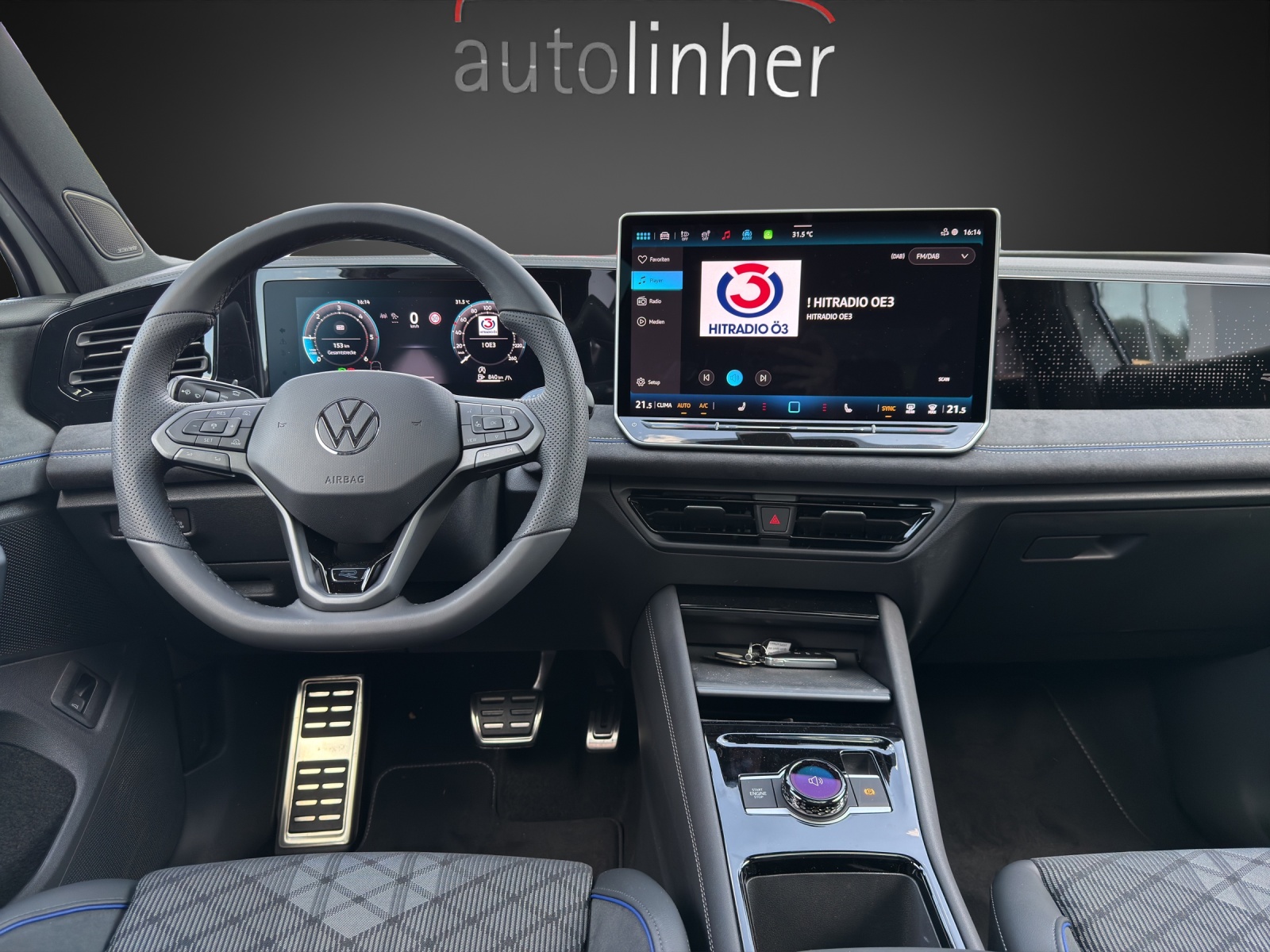 VW Tiguan 2.0 TDI SCR R-Line 4Motion DSG-image-10