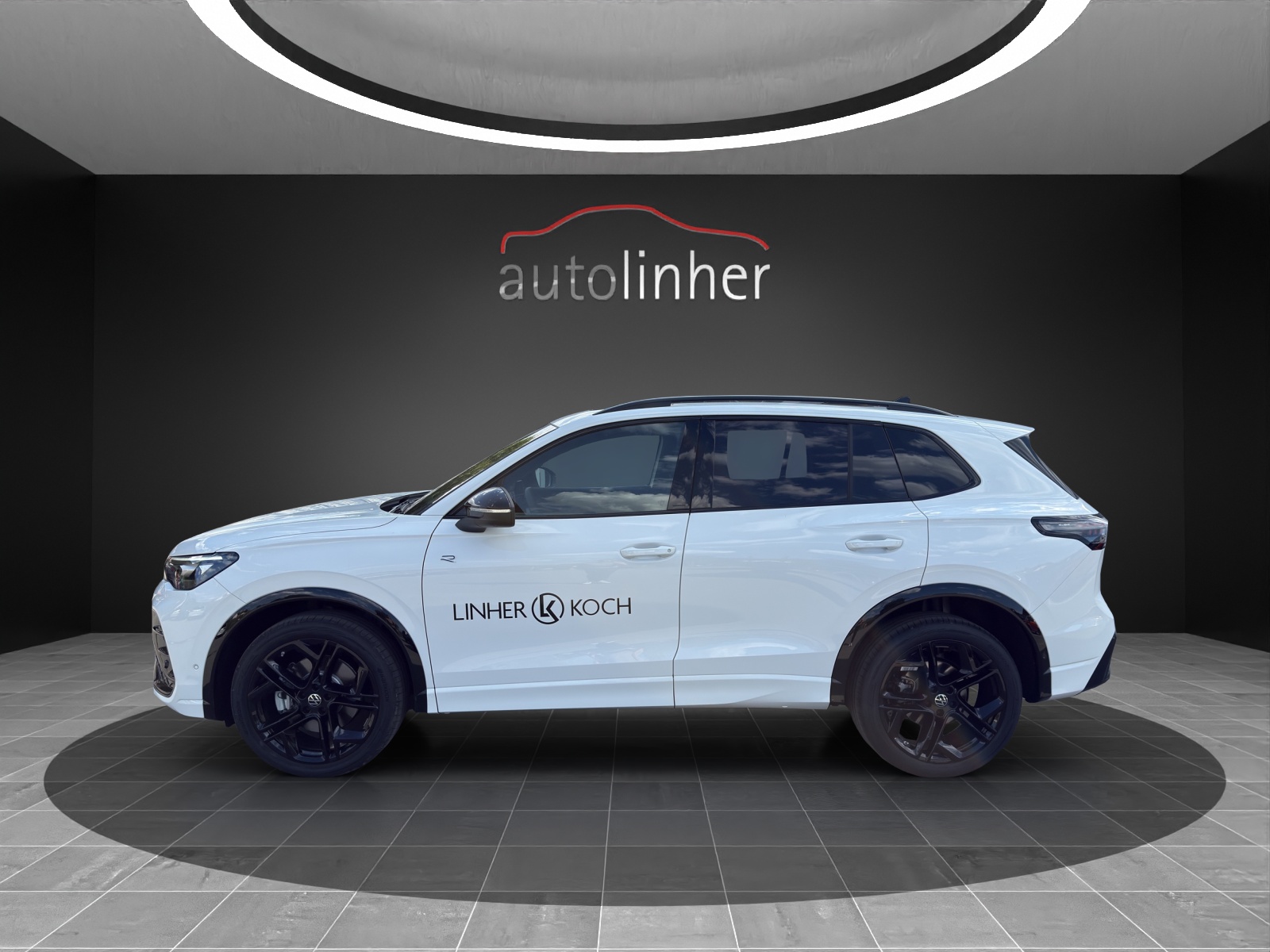 VW Tiguan 2.0 TDI SCR R-Line 4Motion DSG-image-1