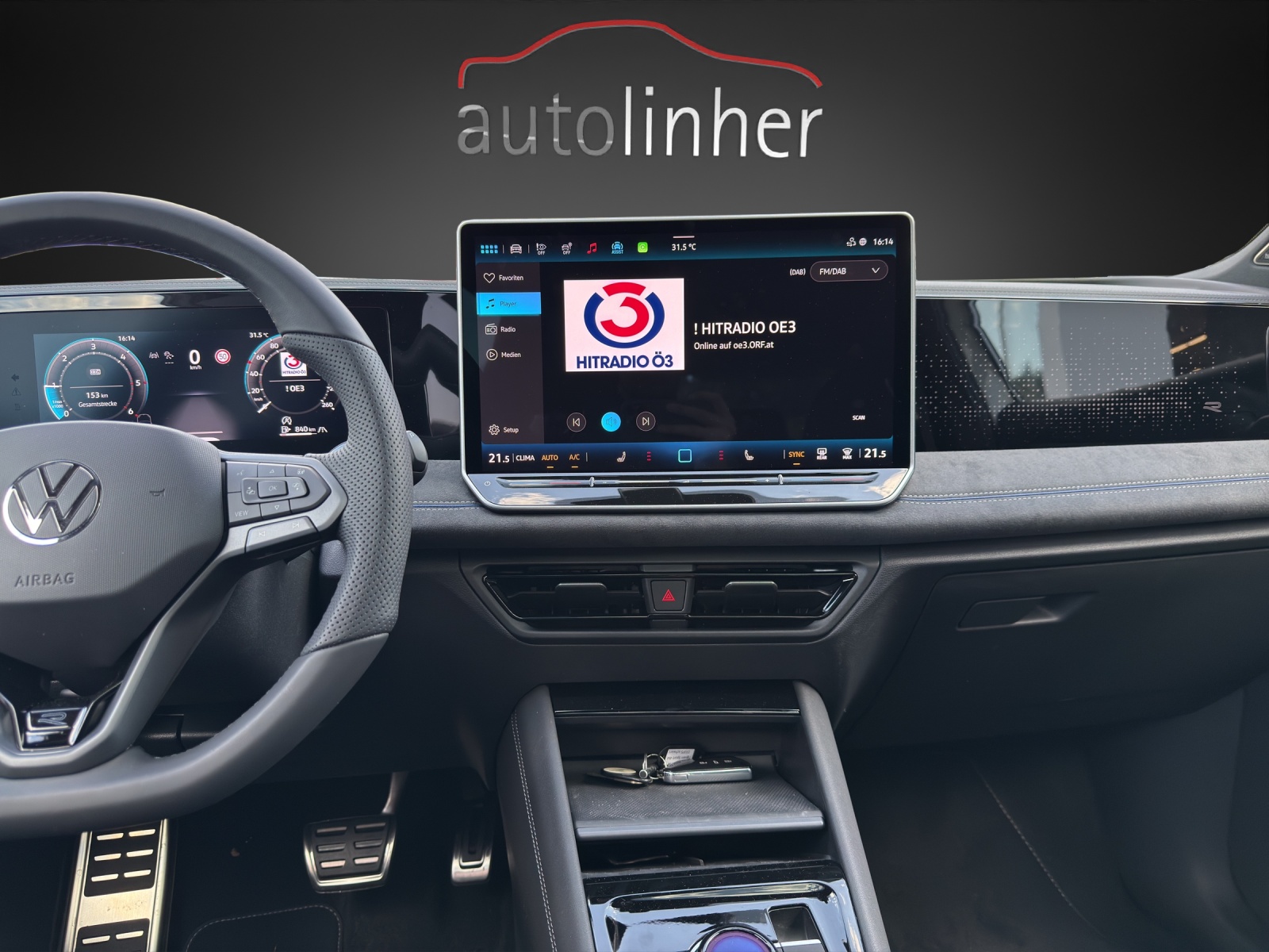 VW Tiguan 2.0 TDI SCR R-Line 4Motion DSG-image-12