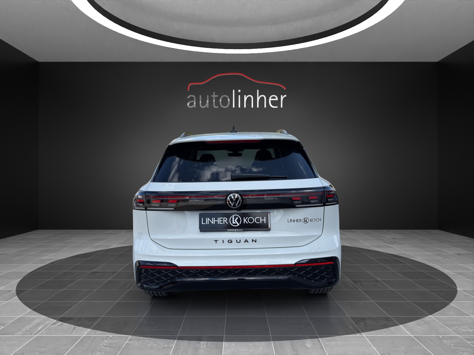 VW Tiguan 2.0 TDI SCR R-Line 4Motion DSG-image-3