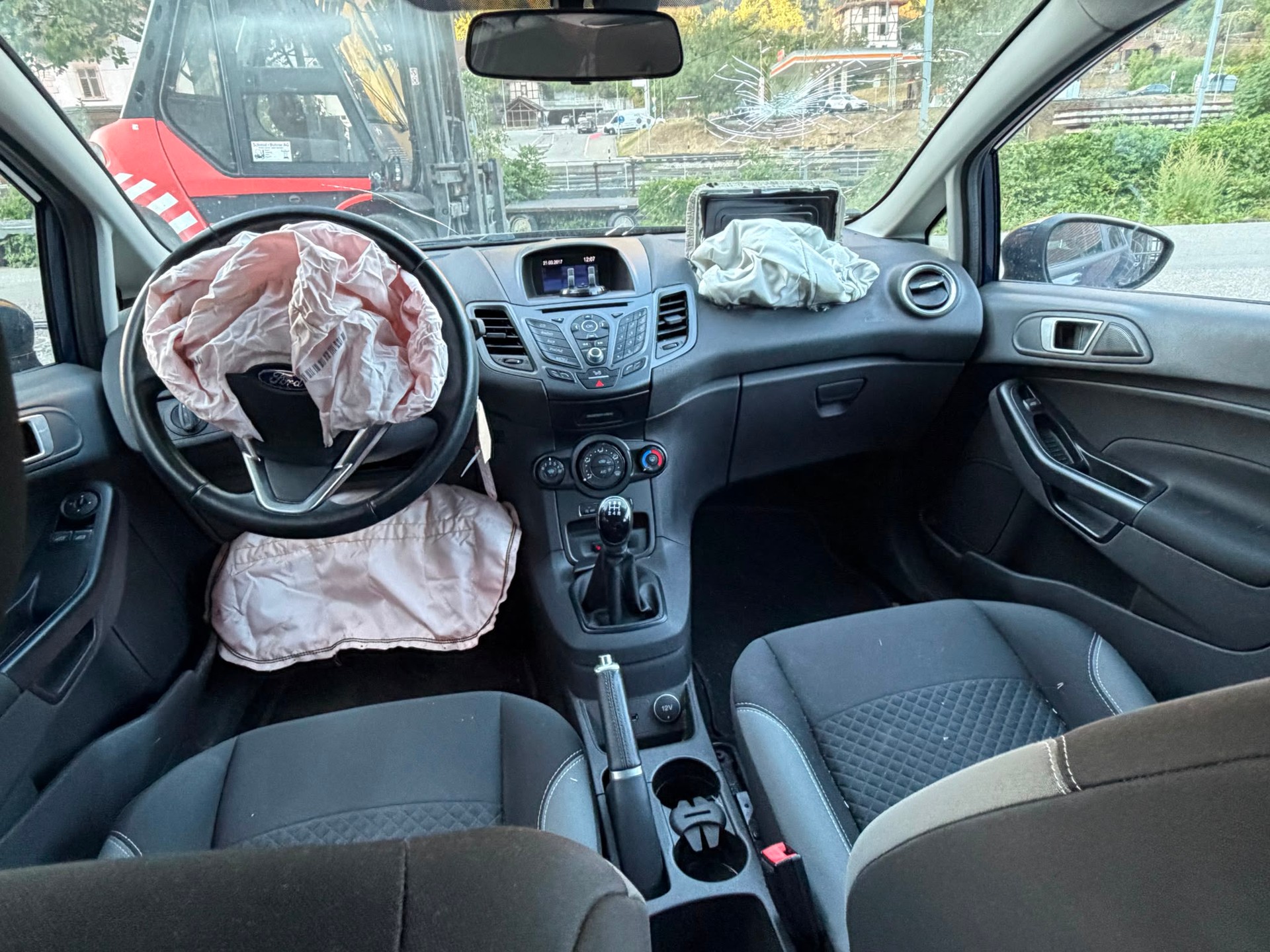 FORD Fiesta 1.0 SCTi Trend-image-4