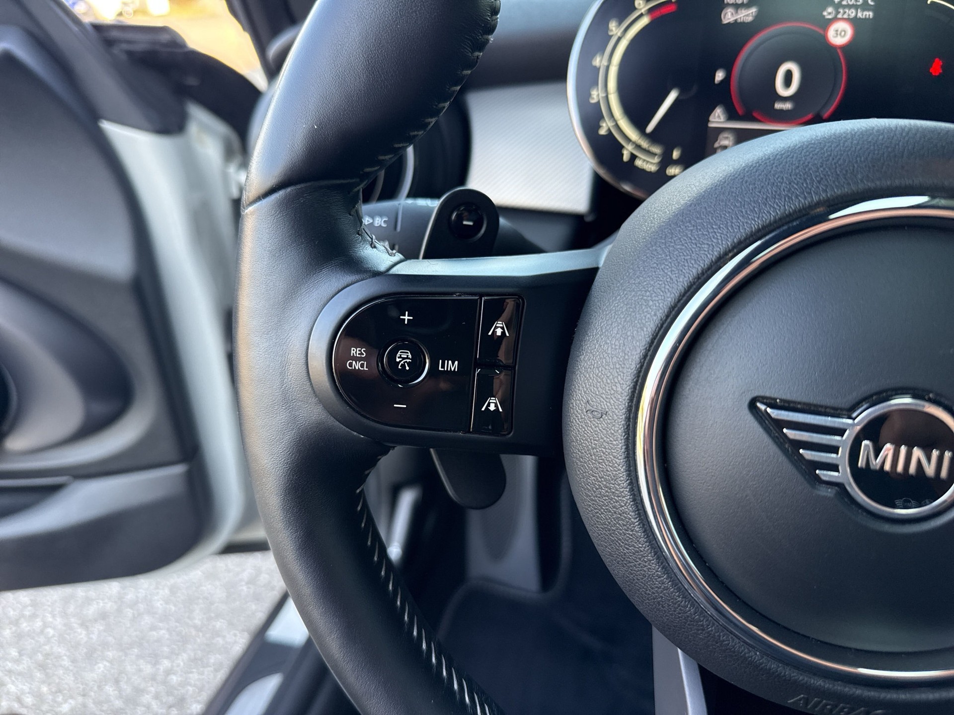 MINI Cooper S Trafalgar Edition Steptronic DKG-image-14