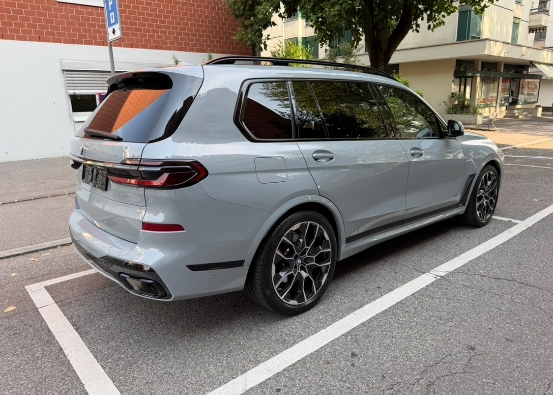 BMW 40d xDrive-image-2