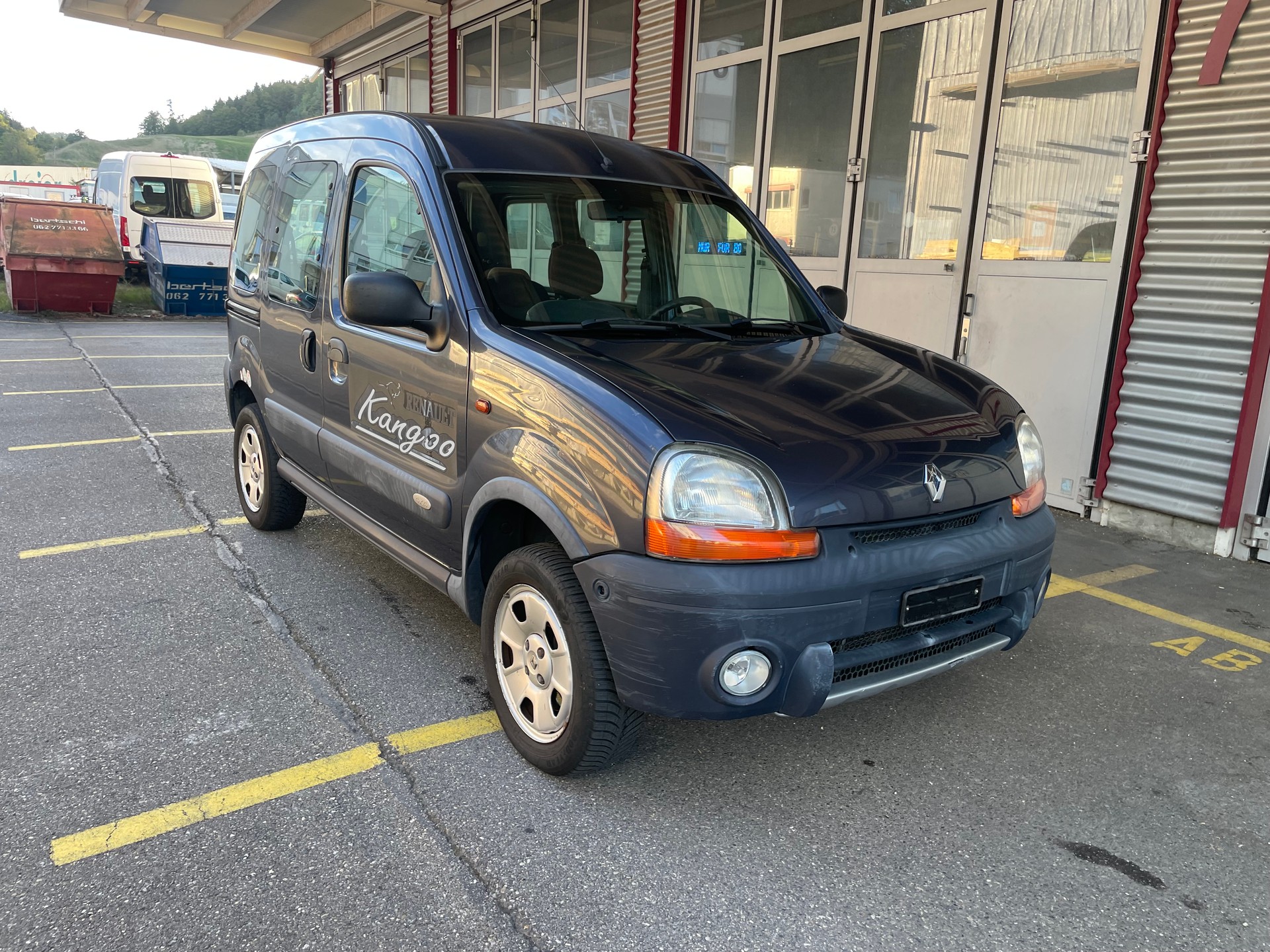 RENAULT Kangoo 1.6 16V Edition 4X4-image-2