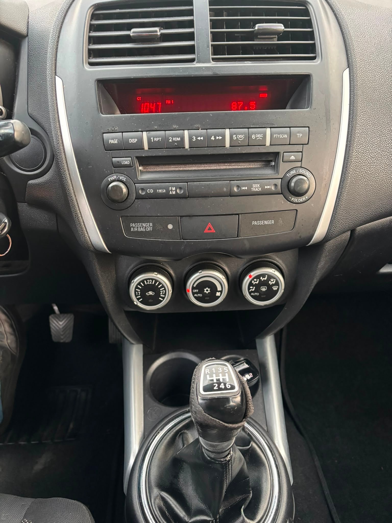 MITSUBISHI ASX 1.8 DID Intense 4WD-image-9
