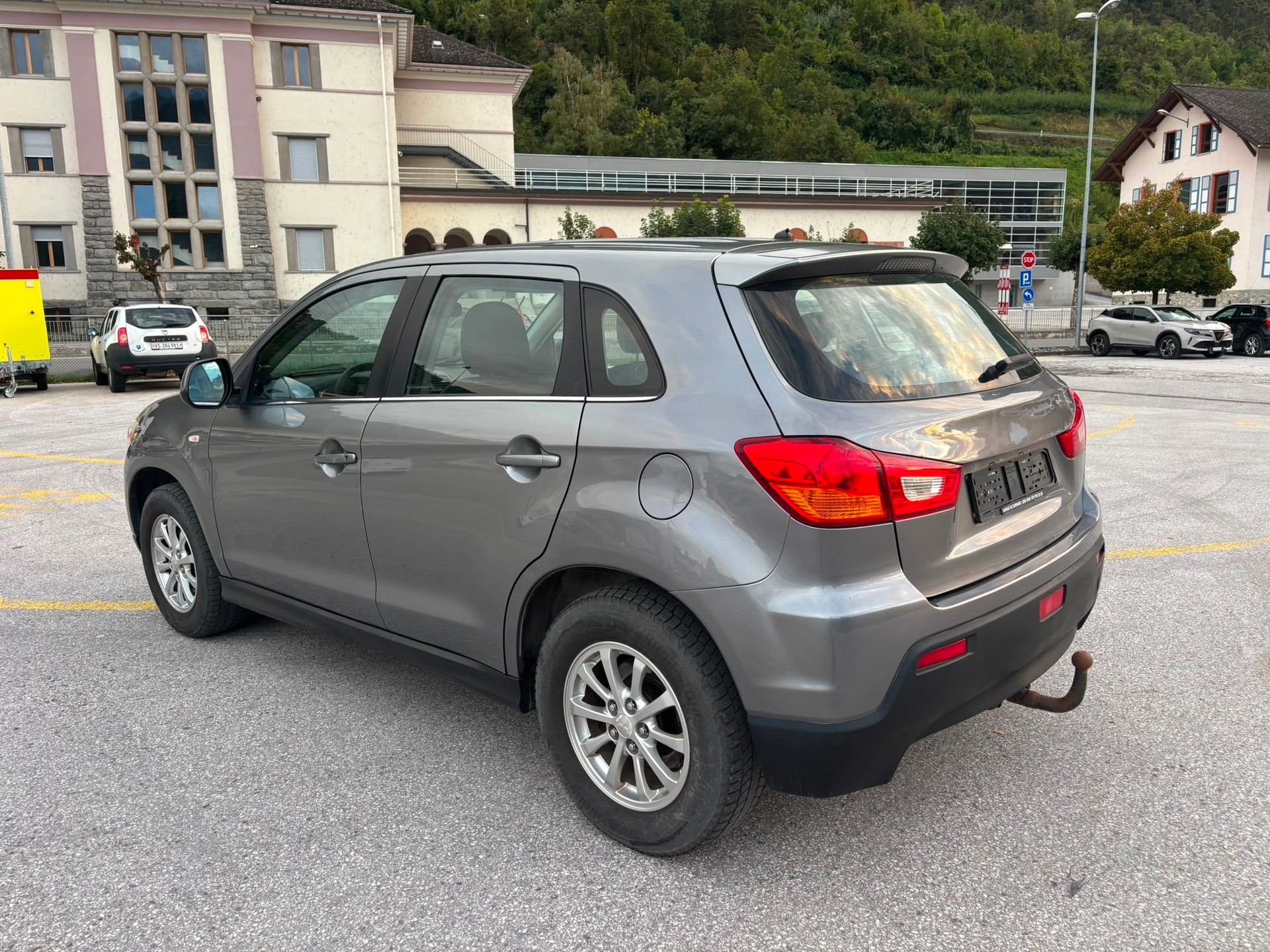 MITSUBISHI ASX 1.8 DID Intense 4WD-image-3