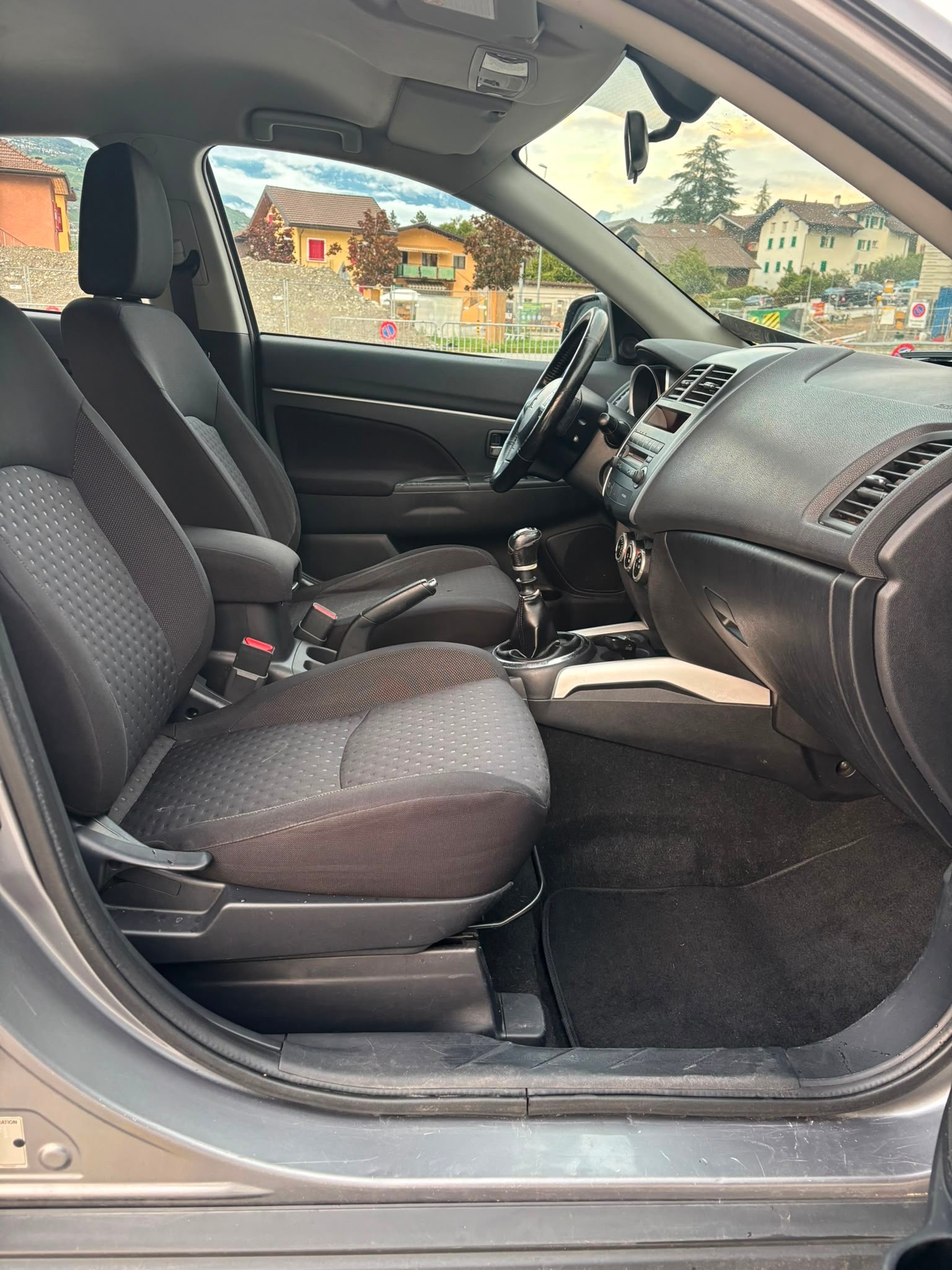 MITSUBISHI ASX 1.8 DID Intense 4WD-image-8