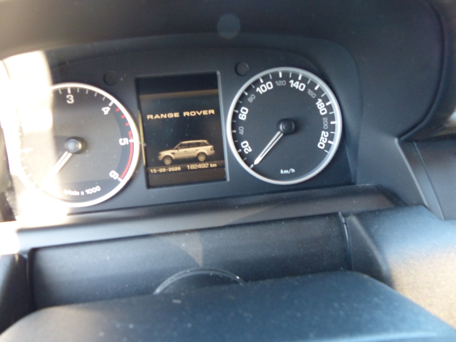 LAND ROVER Range Rover Sport 3.6 TDV8 HSE Automatic-image-17