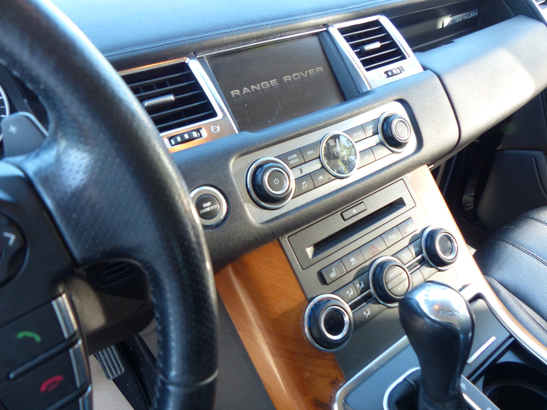 LAND ROVER Range Rover Sport 3.6 TDV8 HSE Automatic-image-18