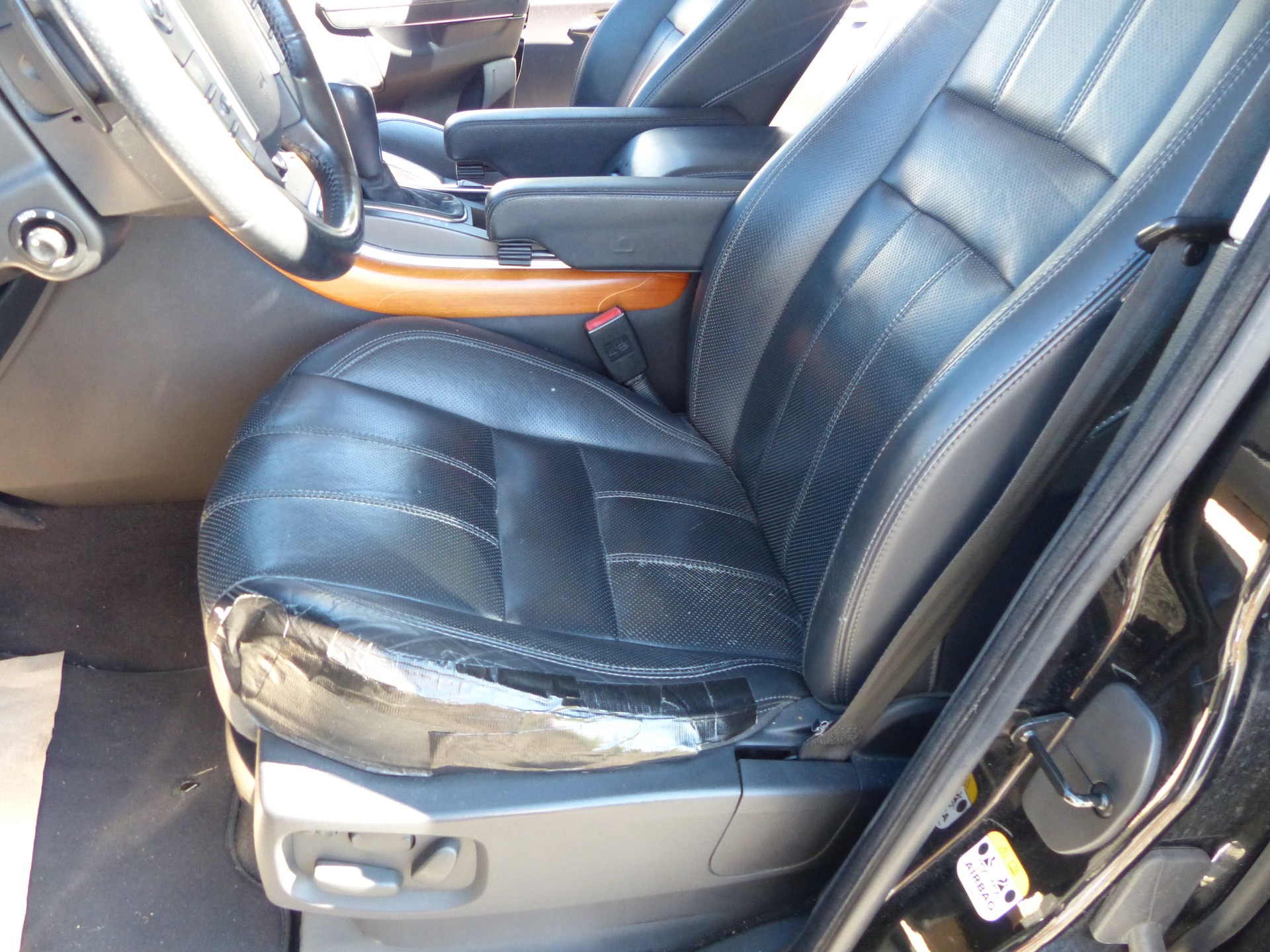 LAND ROVER Range Rover Sport 3.6 TDV8 HSE Automatic-image-15