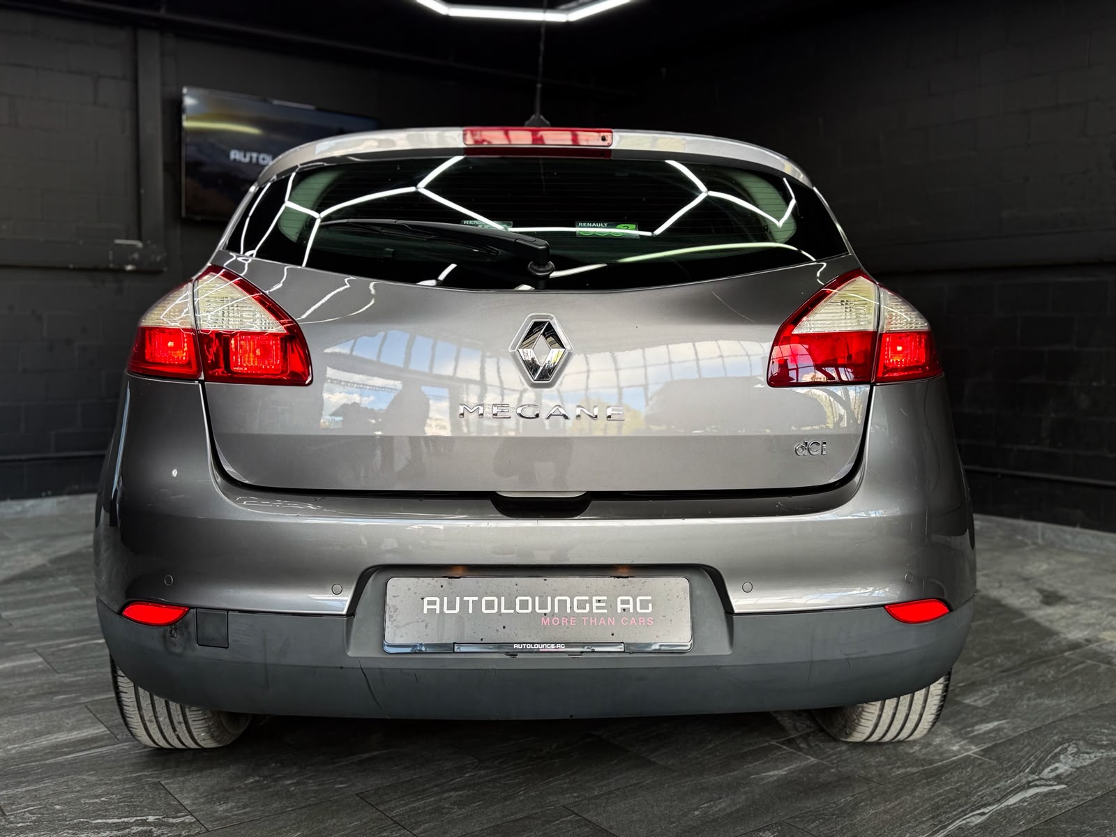 RENAULT Mégane 1.5 dCi Dynamique EDC-image-7