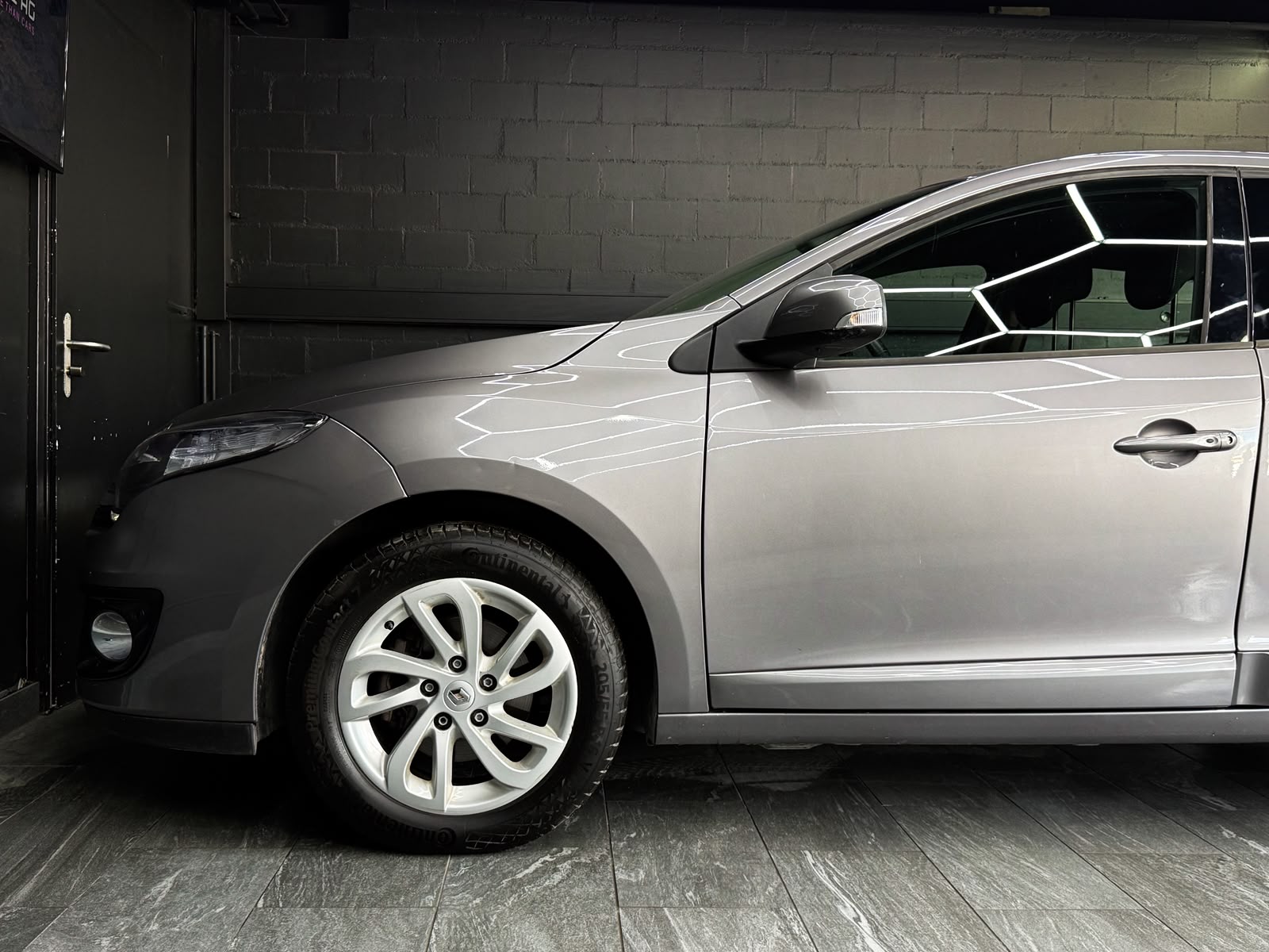 RENAULT Mégane 1.5 dCi Dynamique EDC-image-5