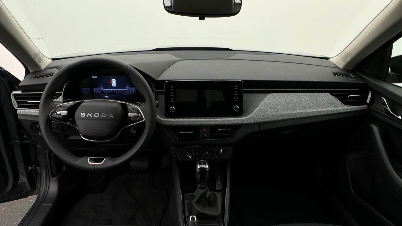 SKODA Kamiq 1.0 TSI Selection DSG-image-5