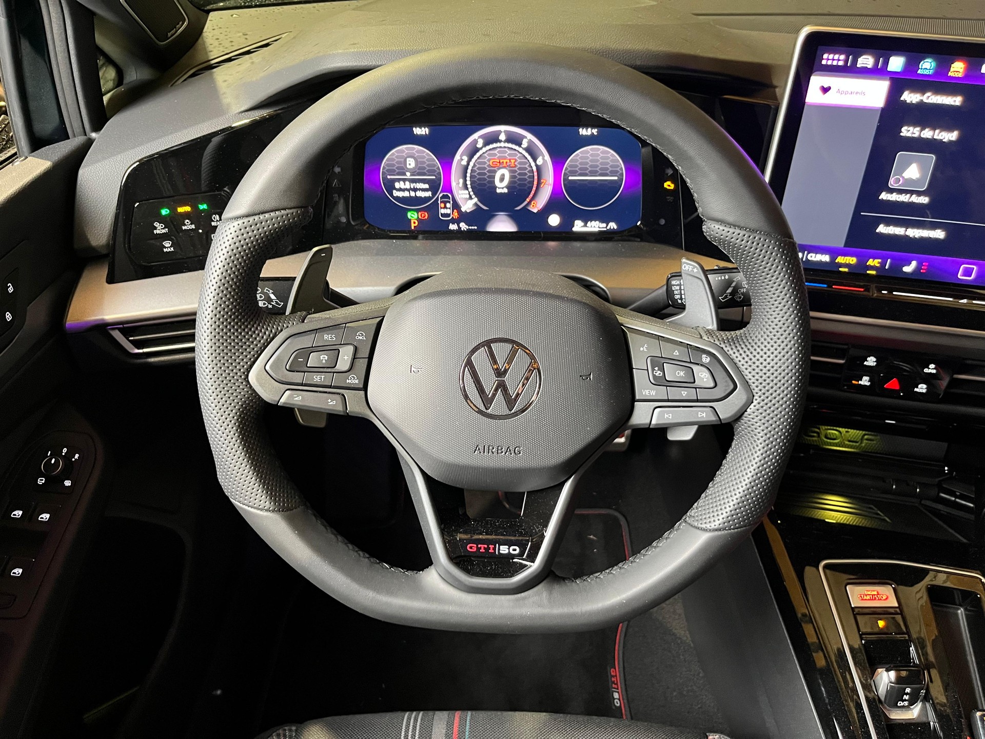 VW Golf 2.0 TSI GTI Edition 50 DSG-image-11