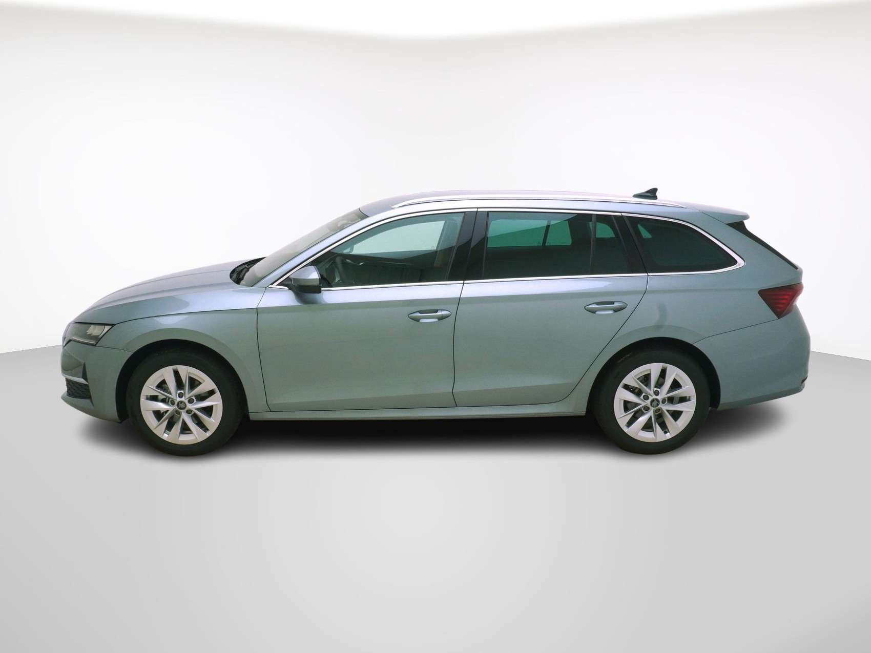 SKODA Octavia 1.5 TSI mHEV Selection-Loft DSG-image-1