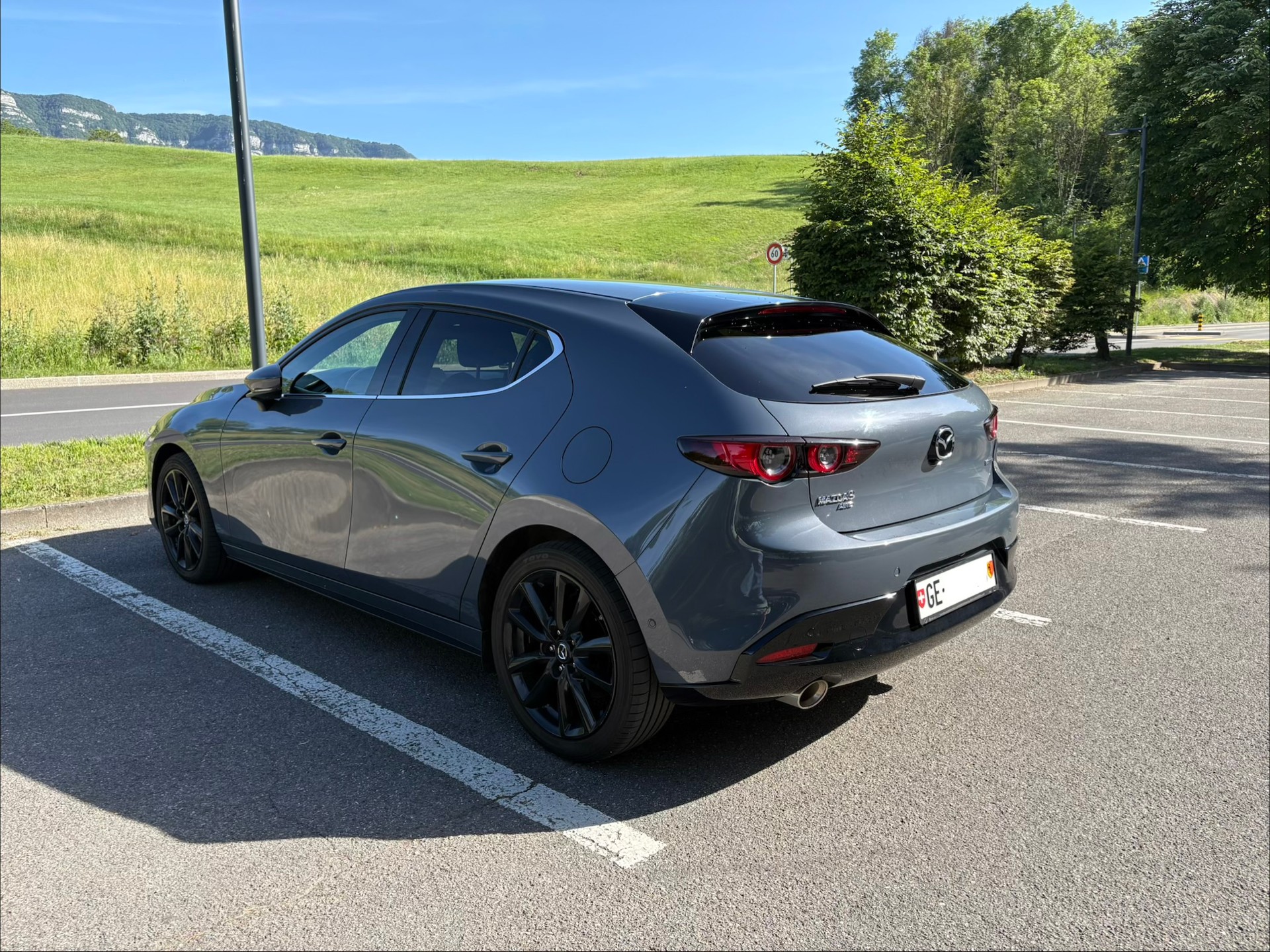 MAZDA 2.0 186 Revolution AWD-image-1