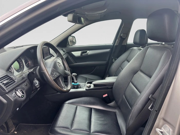 MERCEDES-BENZ C 200 Kompressor (Classic)-image-6