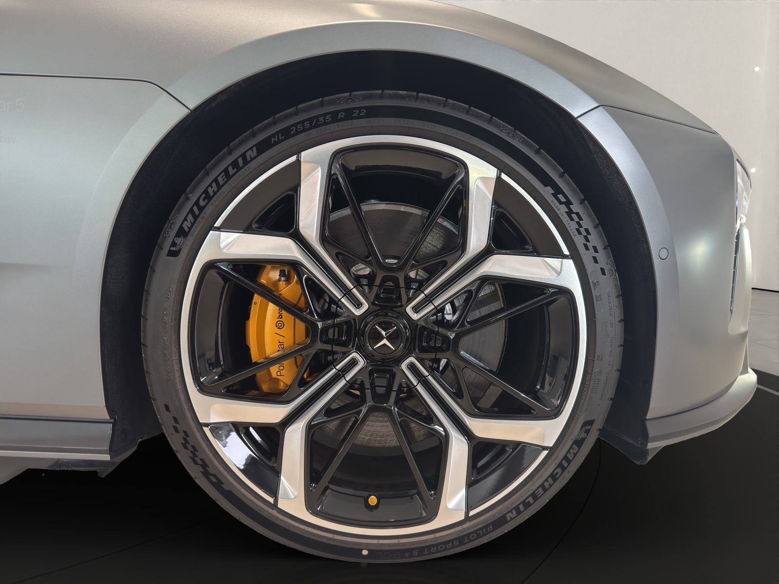 POLESTAR 5 Performance Launch Edition-image-8