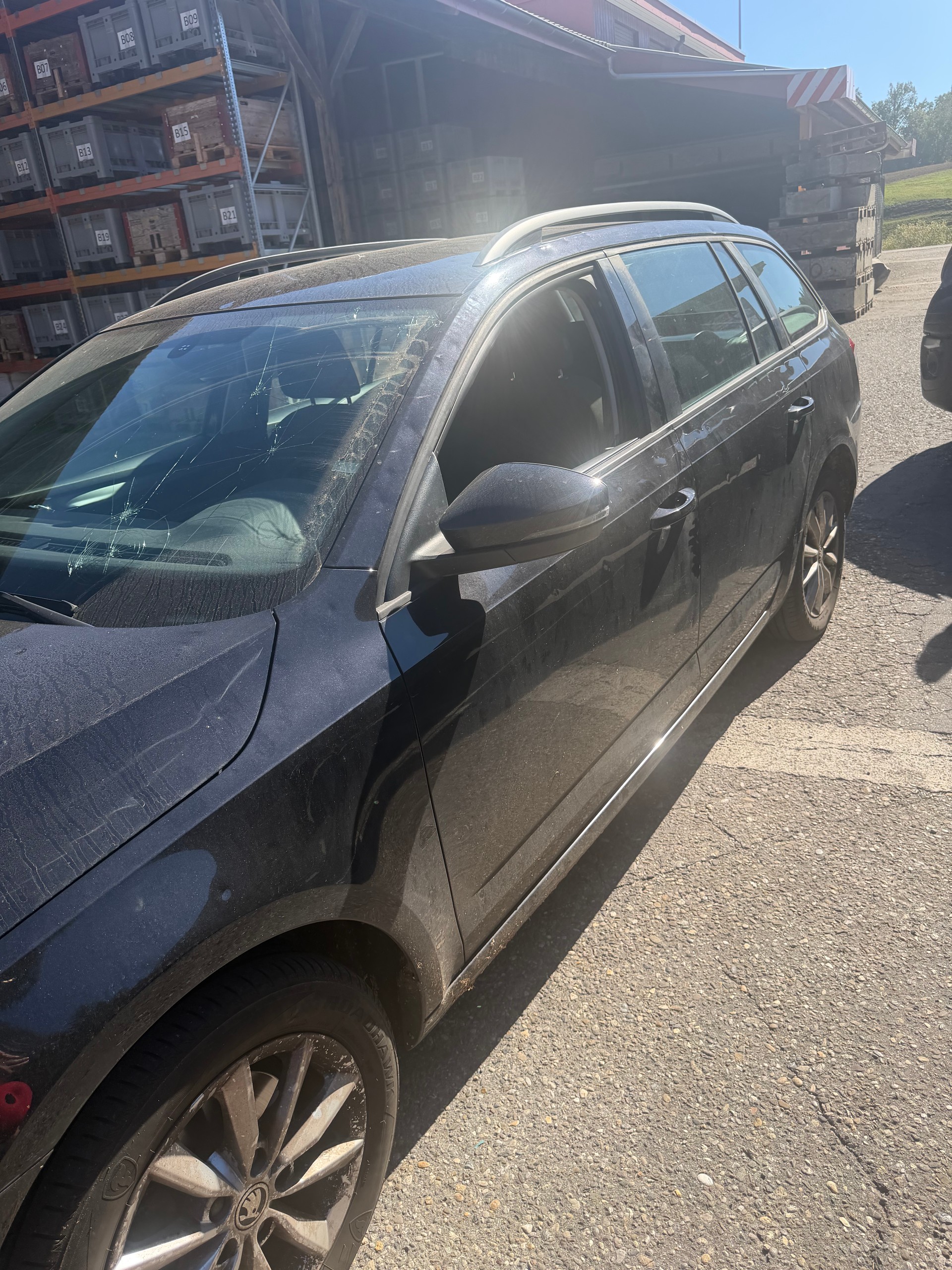 SKODA Octavia Combi 2.0 TDI Ambition 4x4-image-10