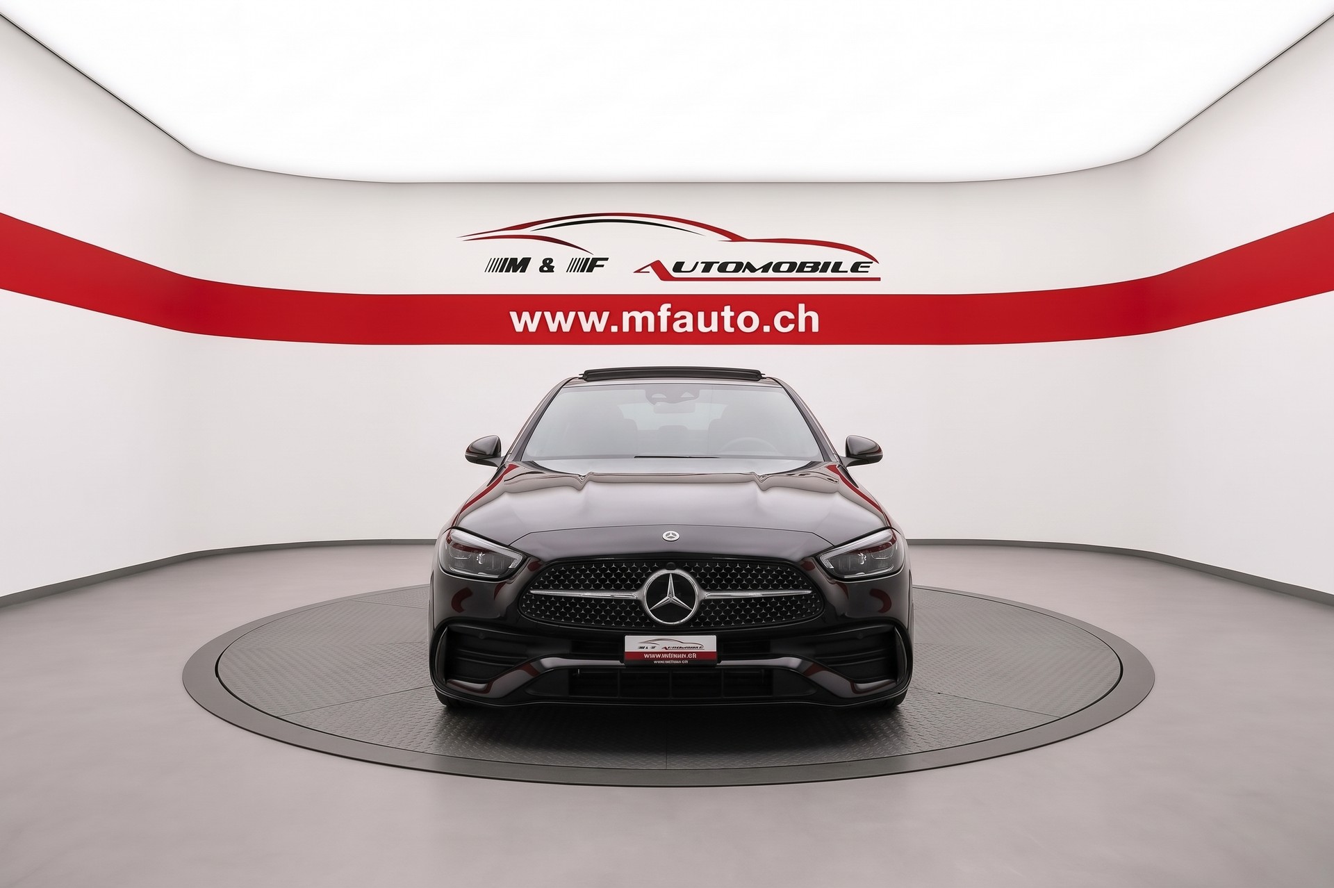 MERCEDES-BENZ C 200 AMG Line 4matic-showroom-element-1
