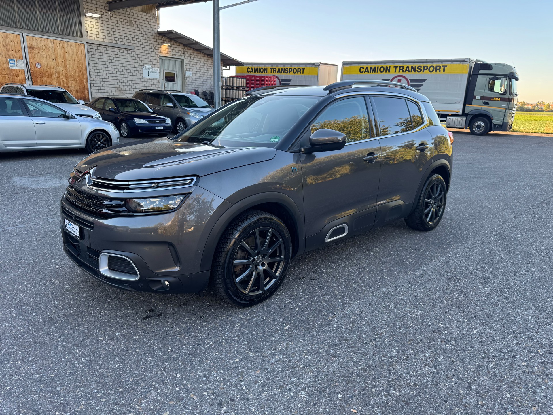 CITROEN C5 Aircross 1.6 PHEV Shine-image-2