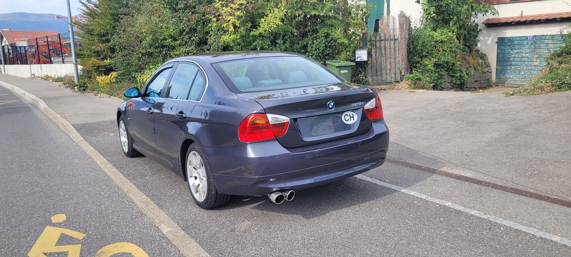 BMW 325i more4you-image-6