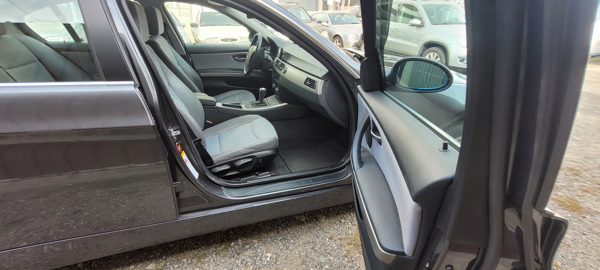 BMW 325i more4you-image-9
