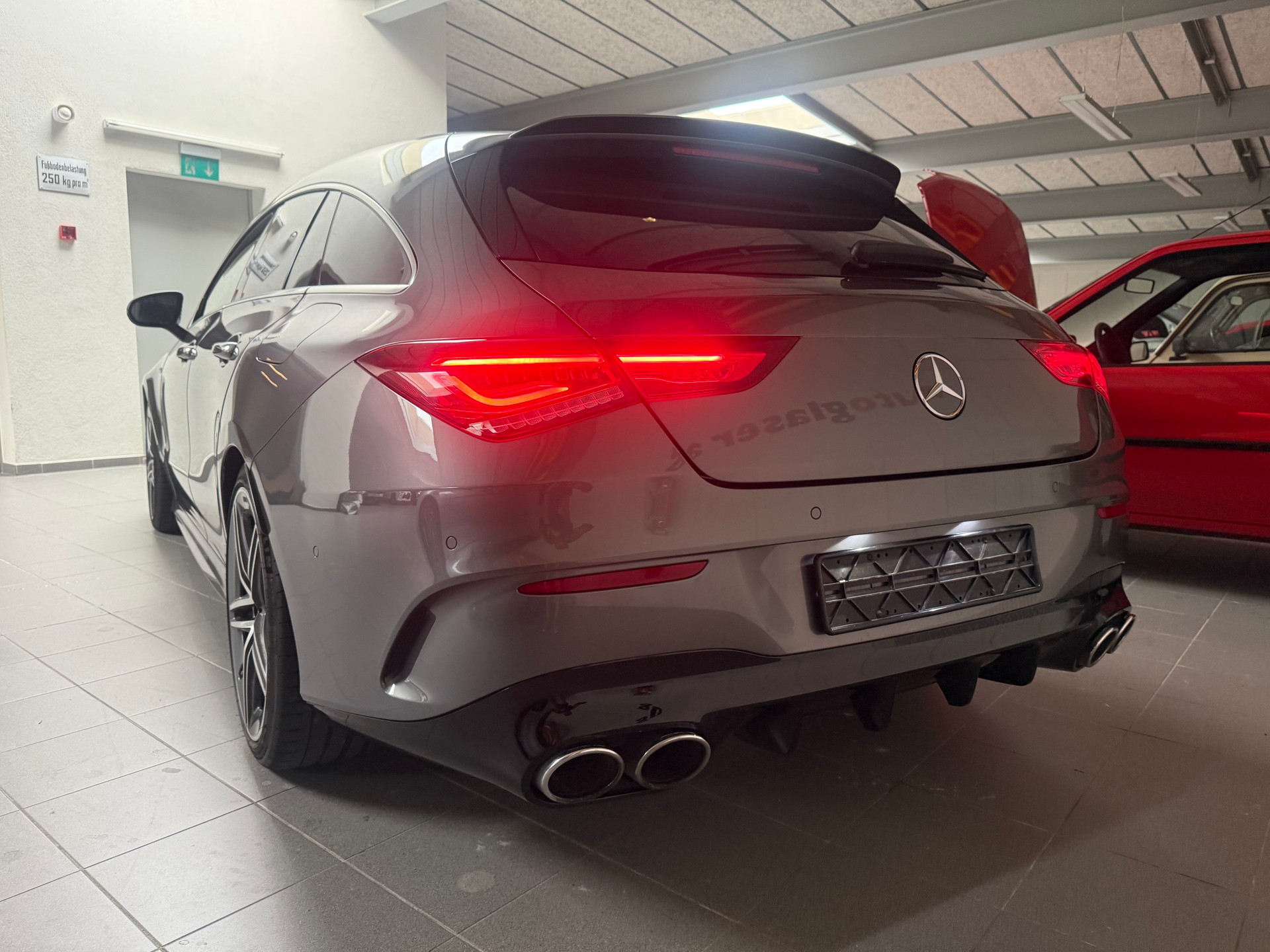MERCEDES-BENZ CLA Shooting Brake 45 S AMG 4Matic+ 8G-DCT-image-8