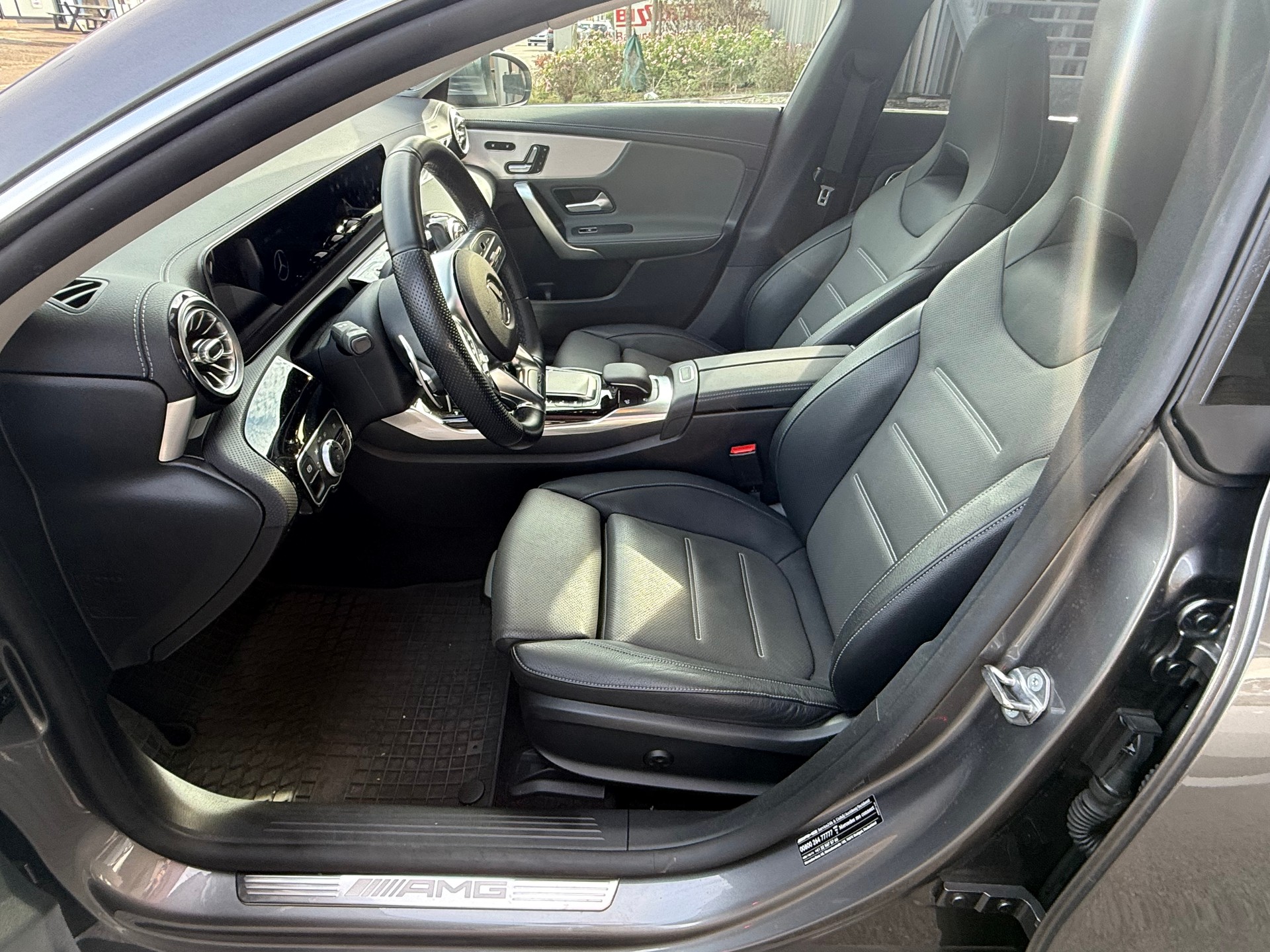 MERCEDES-BENZ CLA Shooting Brake 45 S AMG 4Matic+ 8G-DCT-image-13