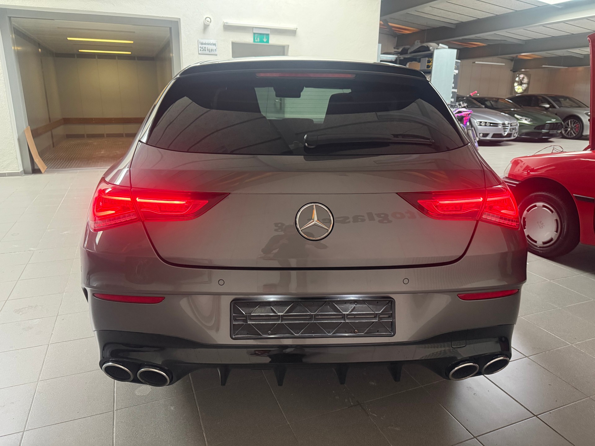 MERCEDES-BENZ CLA Shooting Brake 45 S AMG 4Matic+ 8G-DCT-image-11