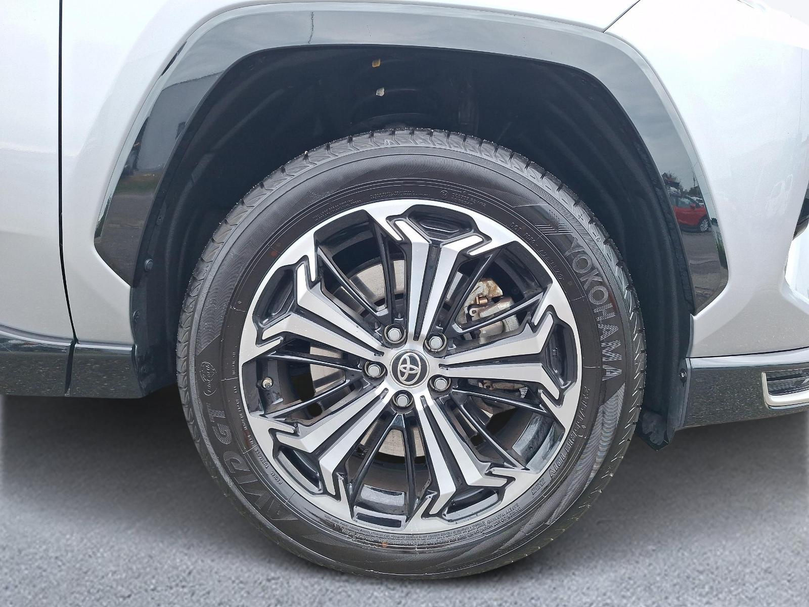 TOYOTA RAV4 2.5 Plug-In-Hybrid Platinum-image-15