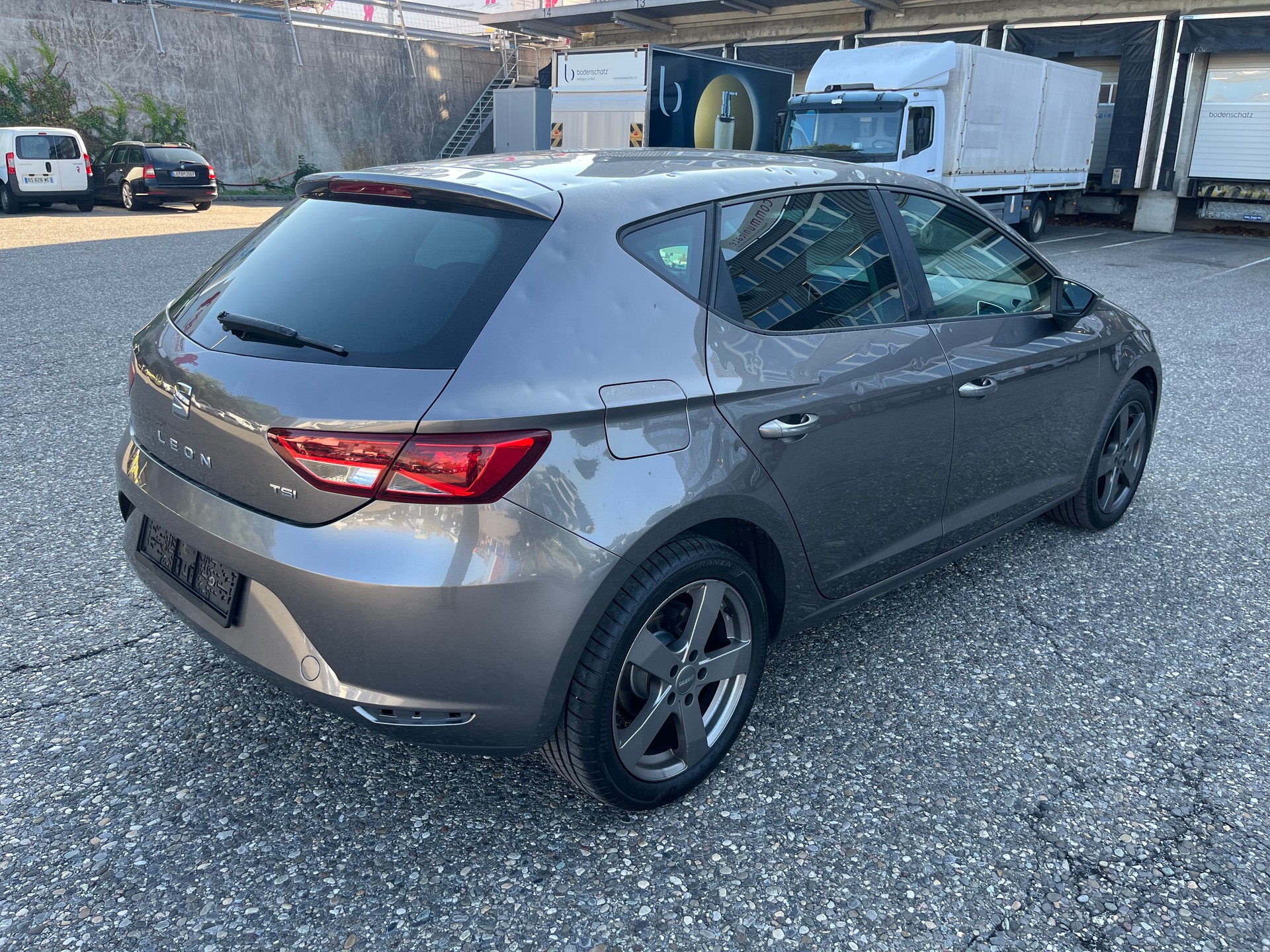 SEAT Leon 1.4 TSI Xcellence-image-3