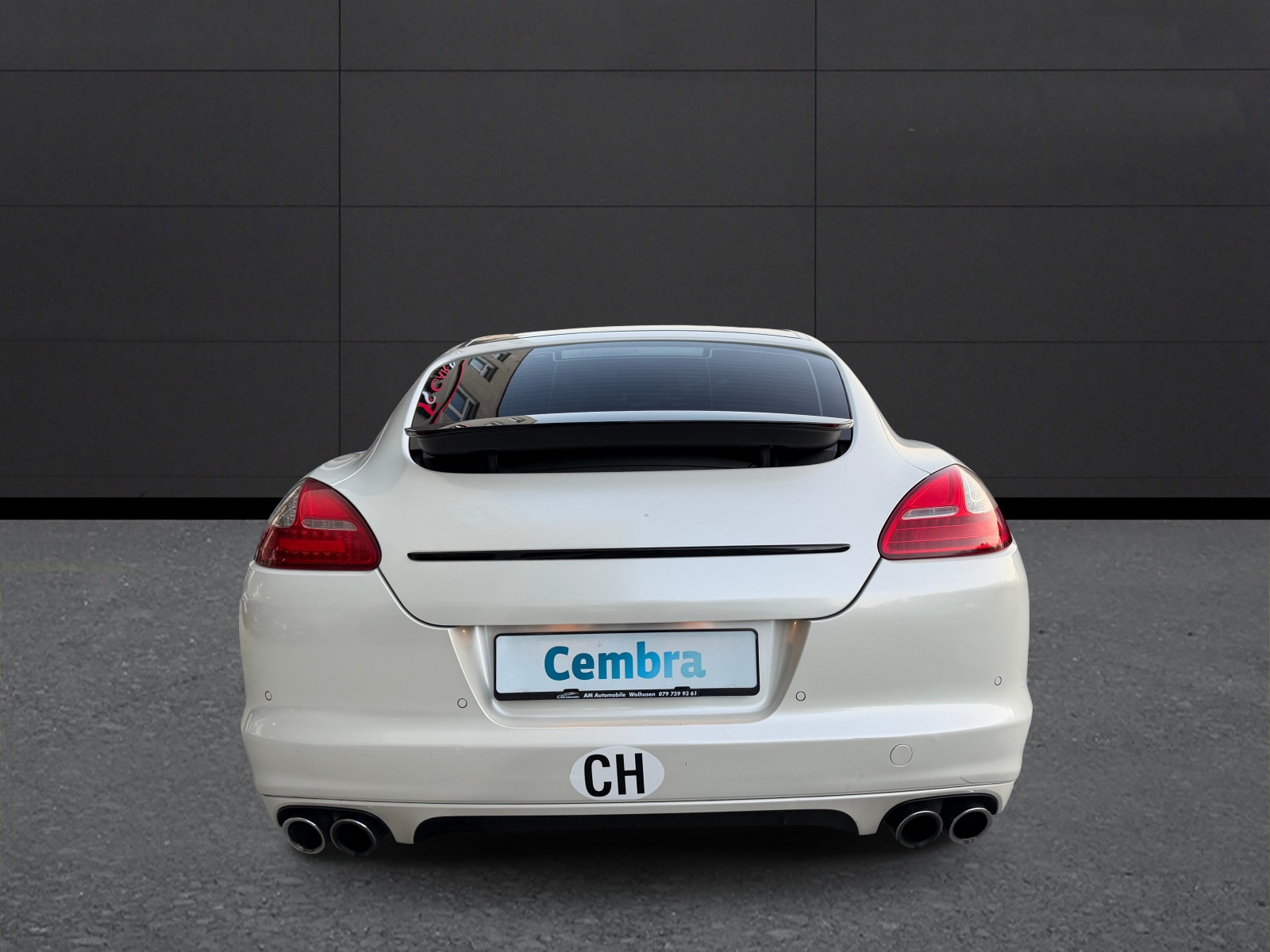 PORSCHE 4-image-3
