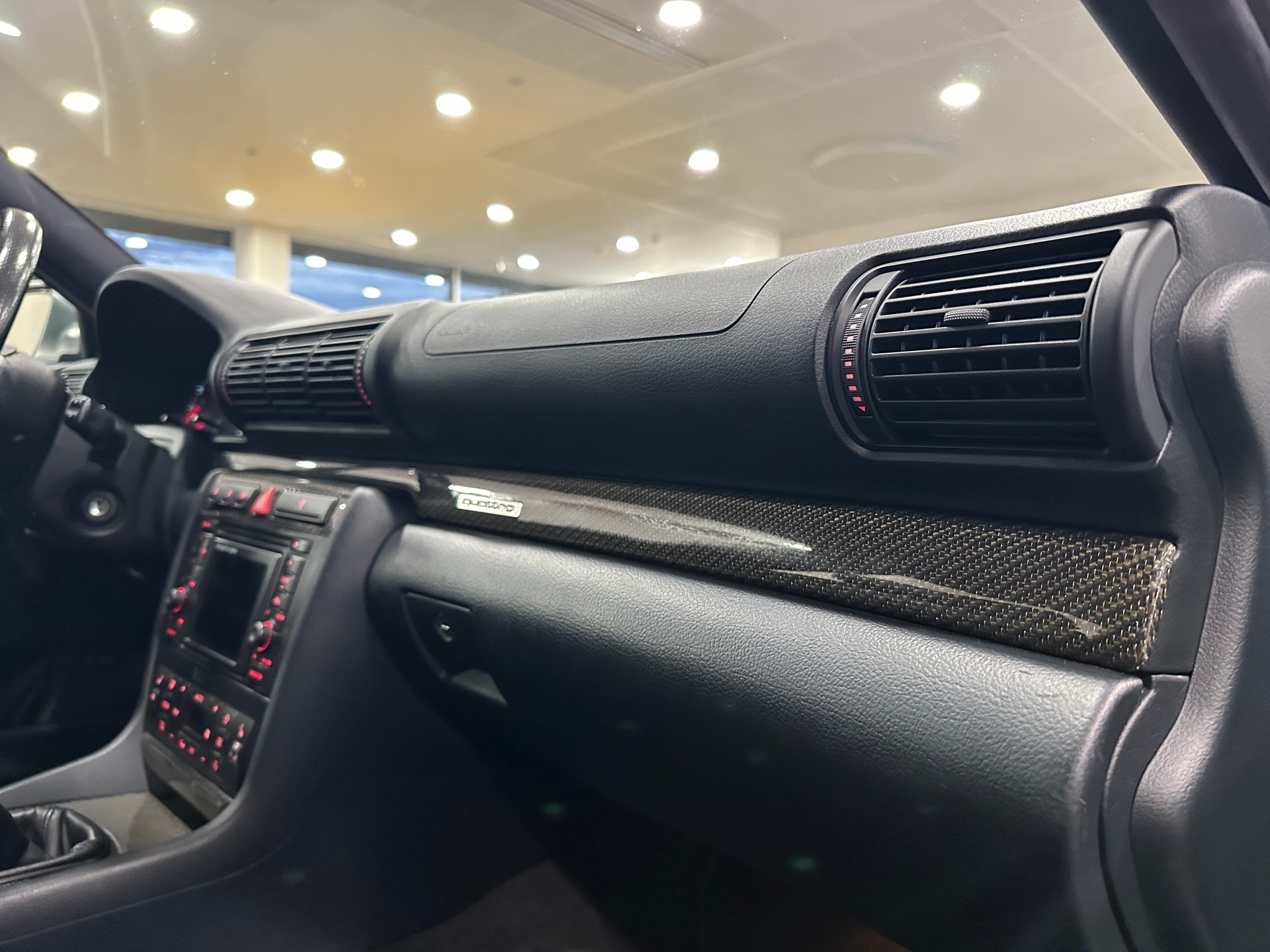 AUDI RS4 Avant quattro-image-18