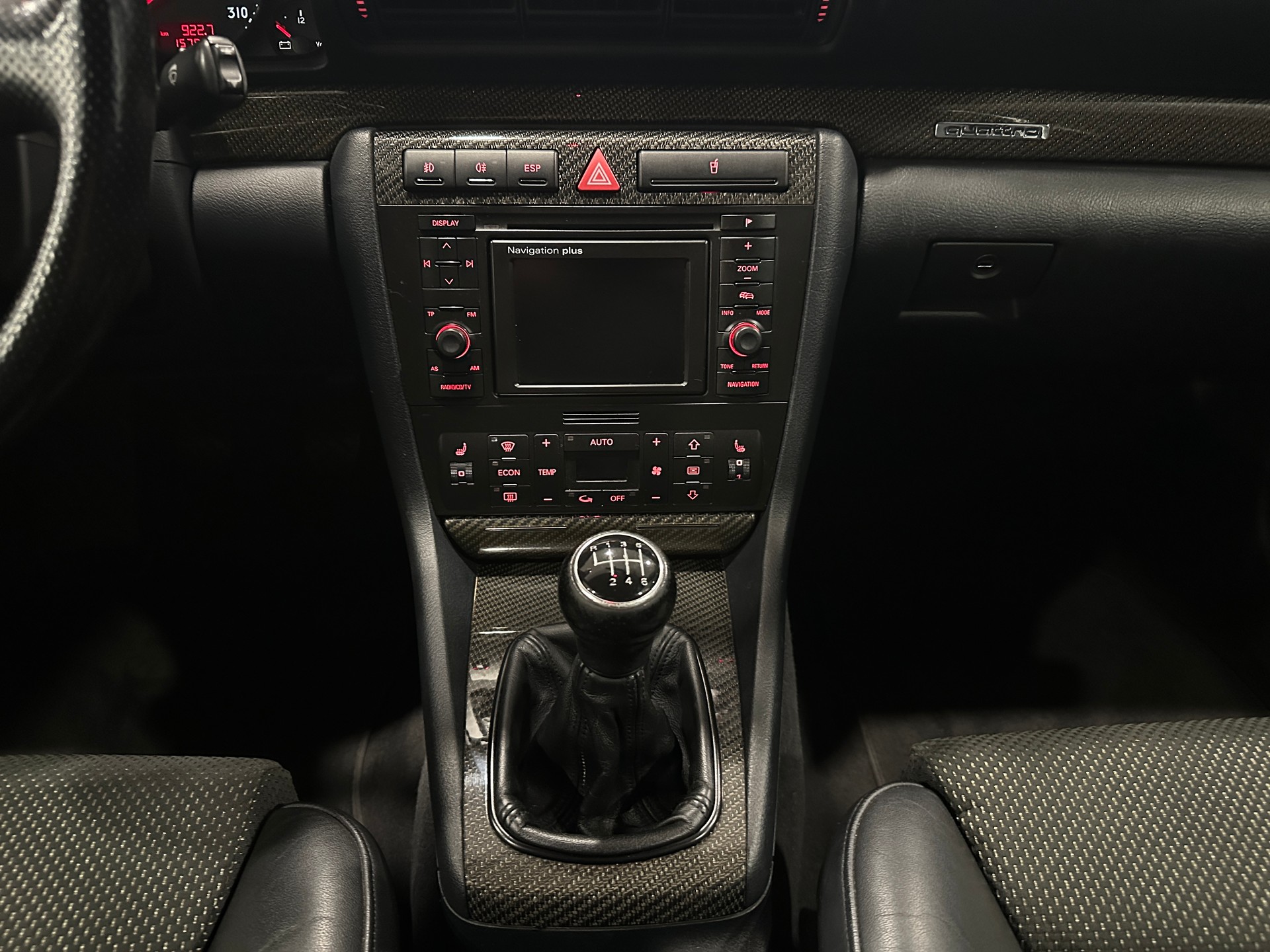 AUDI RS4 Avant quattro-image-19