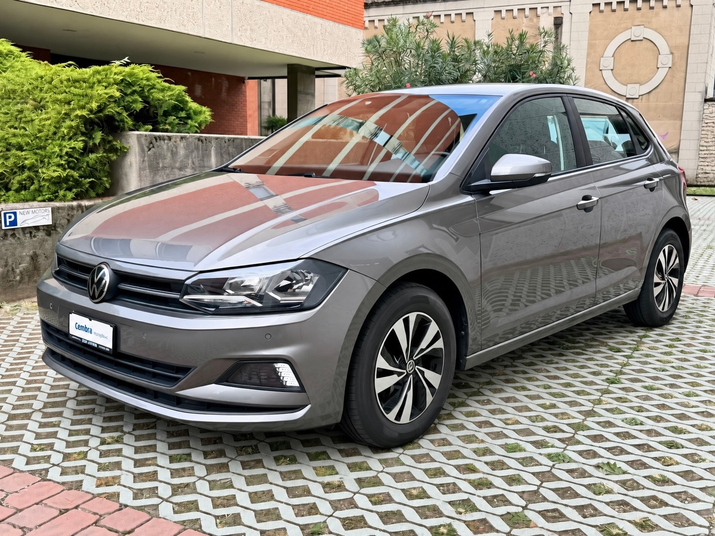 VW Polo 1.0 BMT Comfortline-image-1